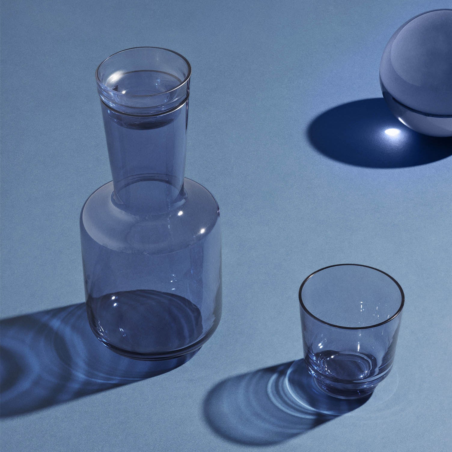 Muuto Raise Glasses Dark Blue