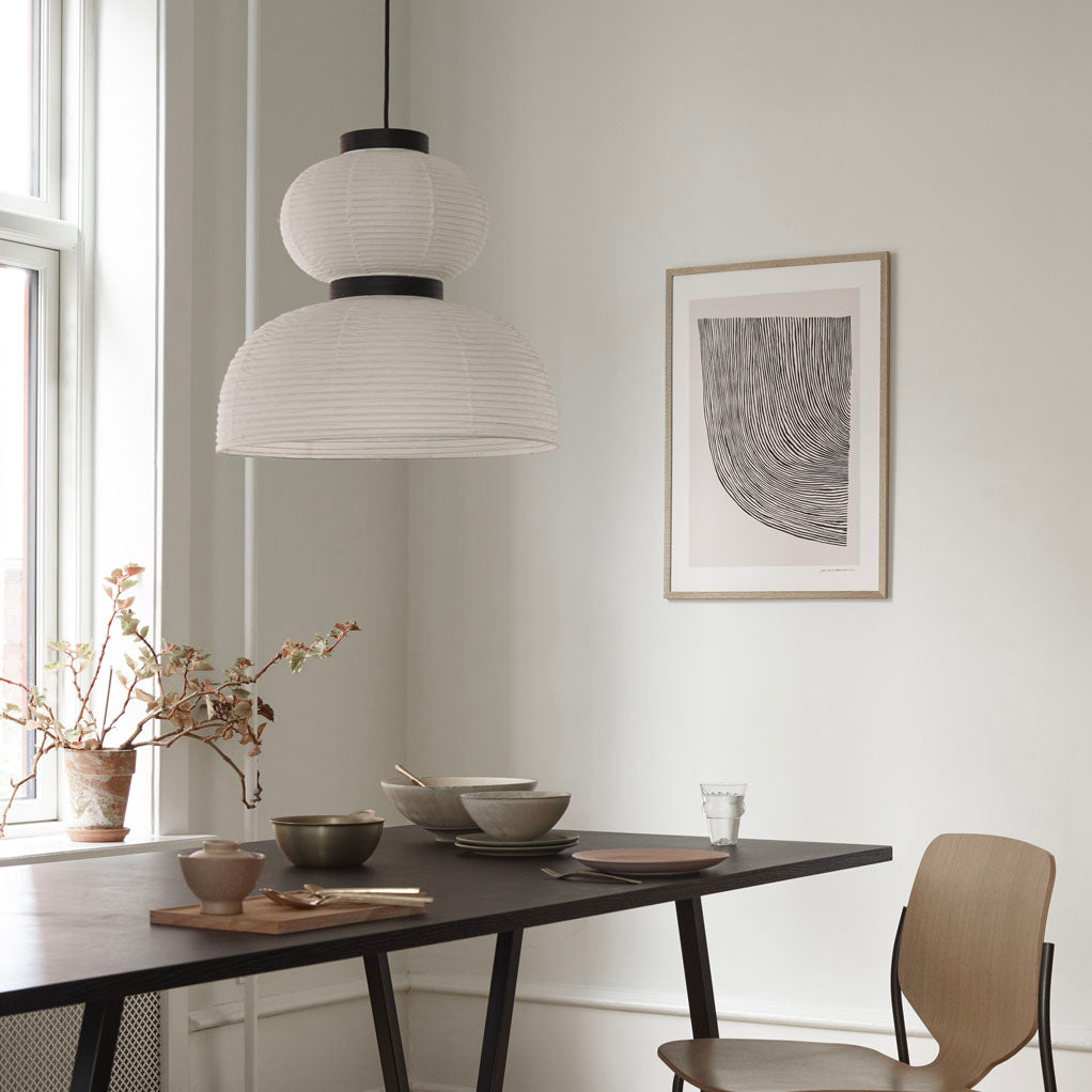 The Poster Club Curves