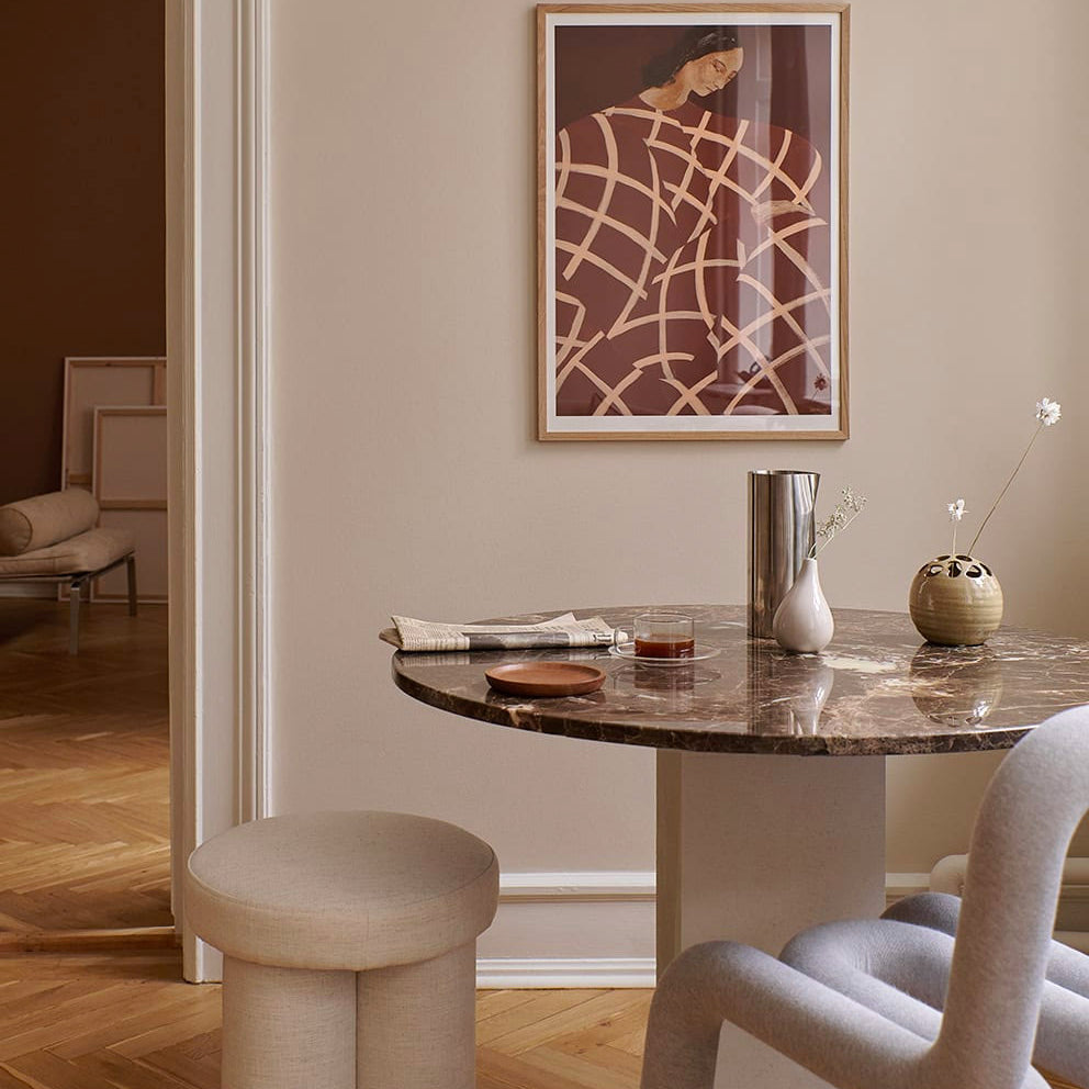 The Poster Club Sofia Lind Waiting At Art Et Metiers