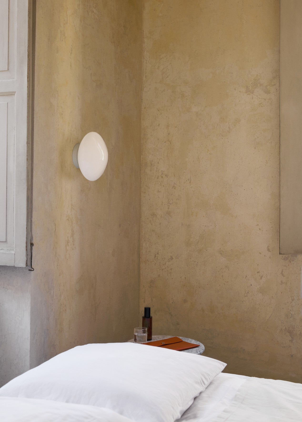&Tradition Mist Wall/Ceiling Lamp AP22