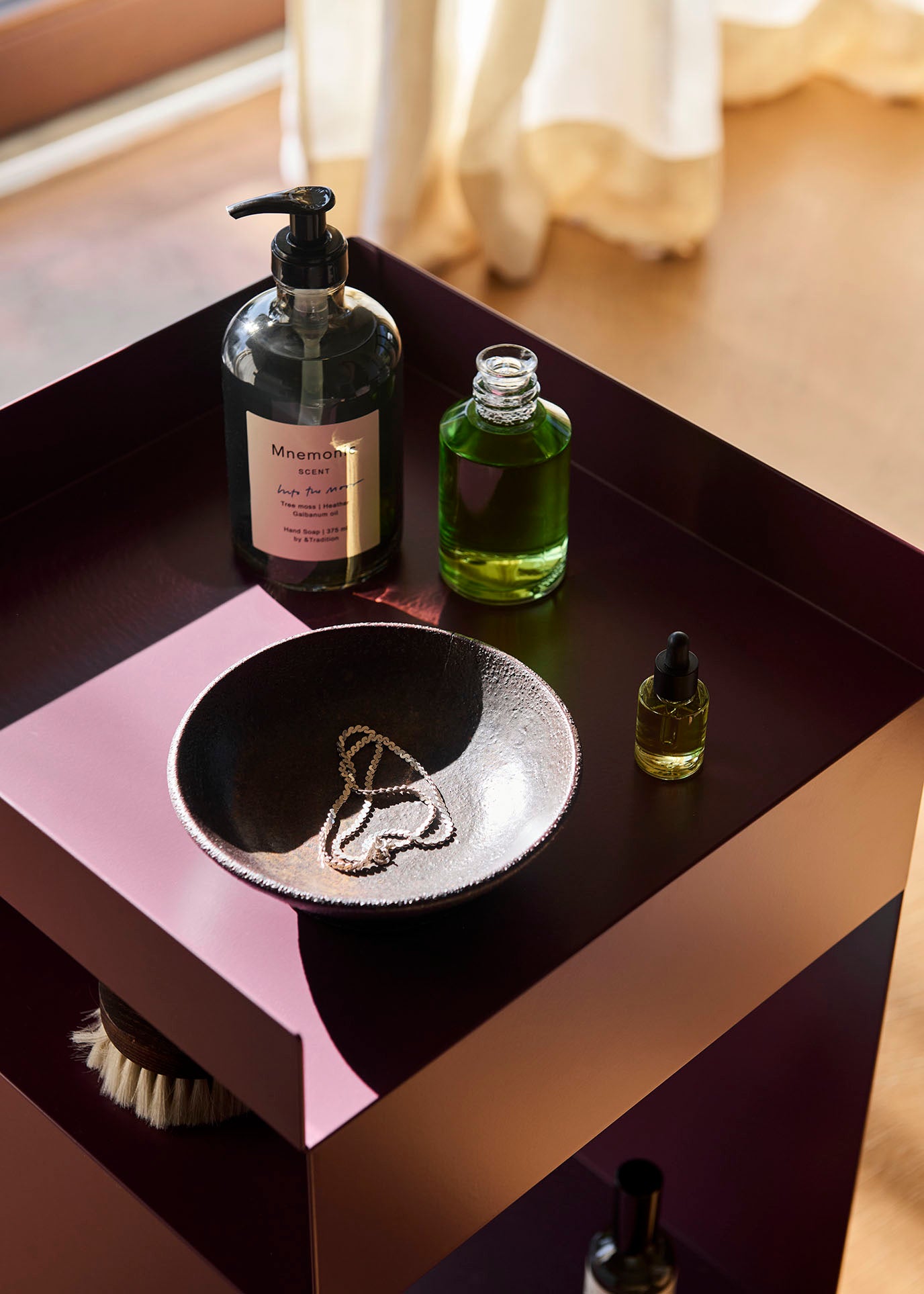 &Tradition Rotate SC73 Plum