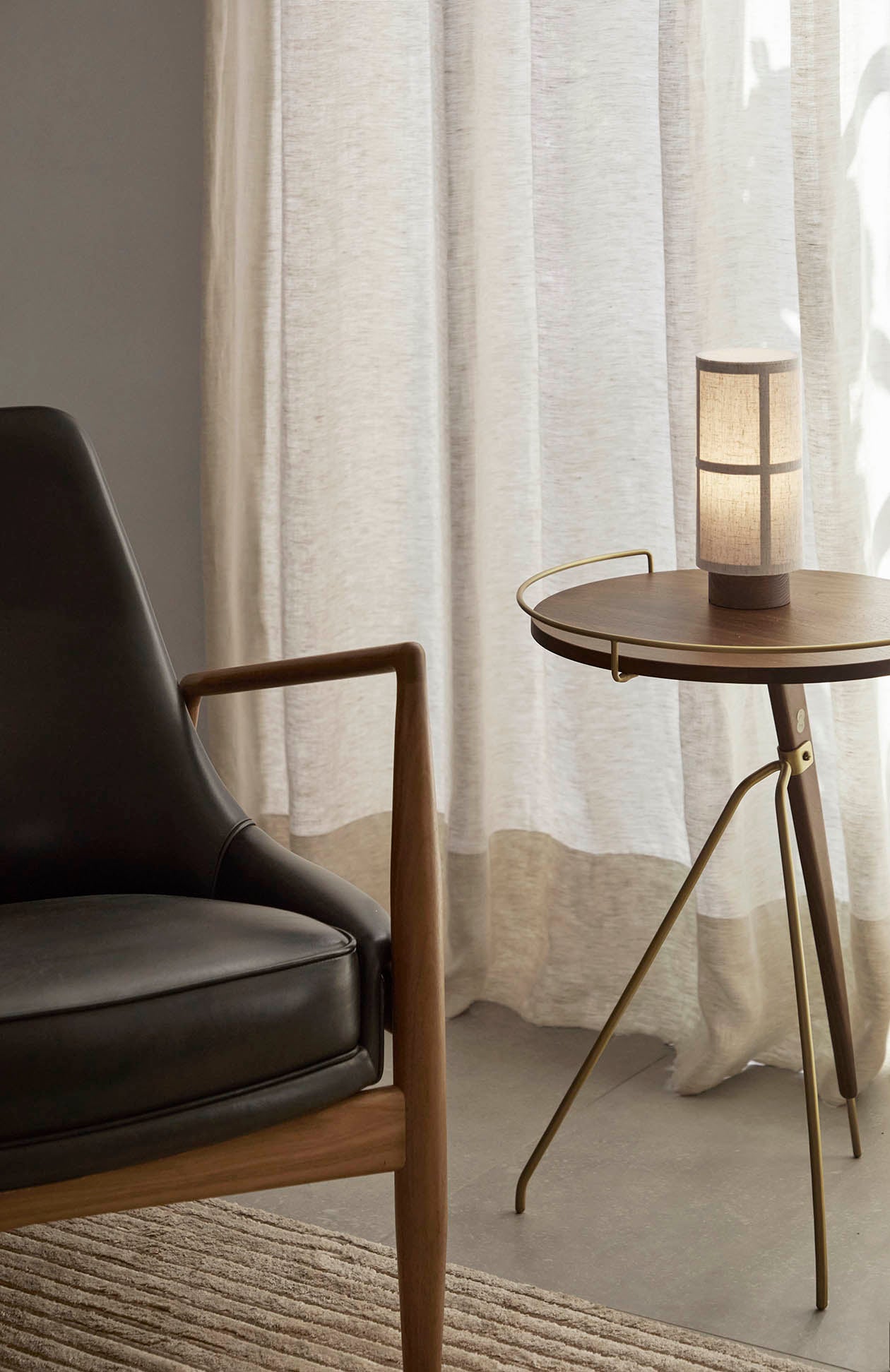 Audo Copenhagen Hashira Table Lamp Portable - Raw