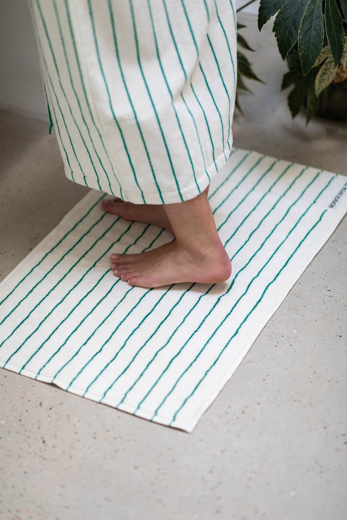 Bongusta Naram Bath Mat - Pure White & Grass