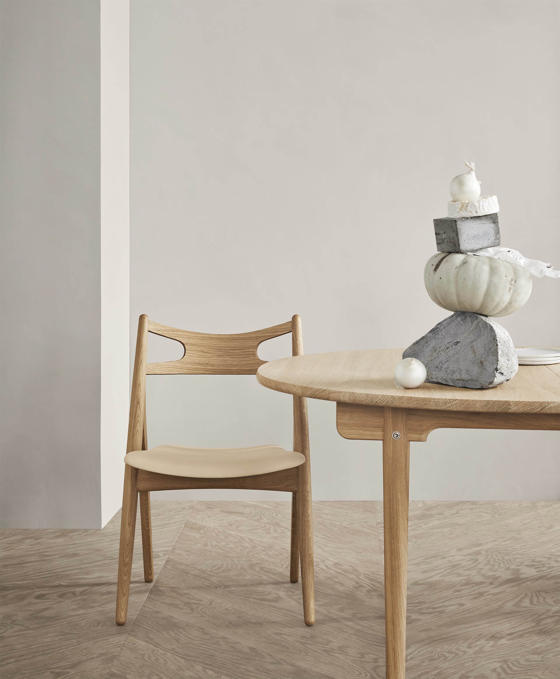 Carl Hansen & Son CH337 - Oak White Oil