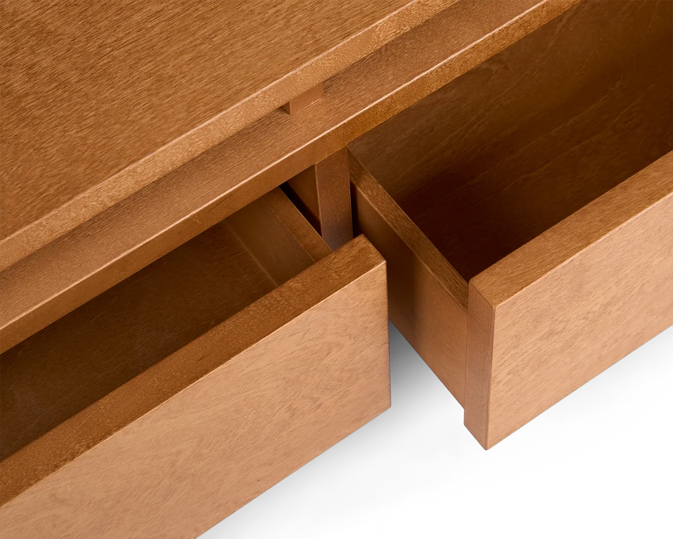 FRAMA Ratio Console Warm Brown Birch
