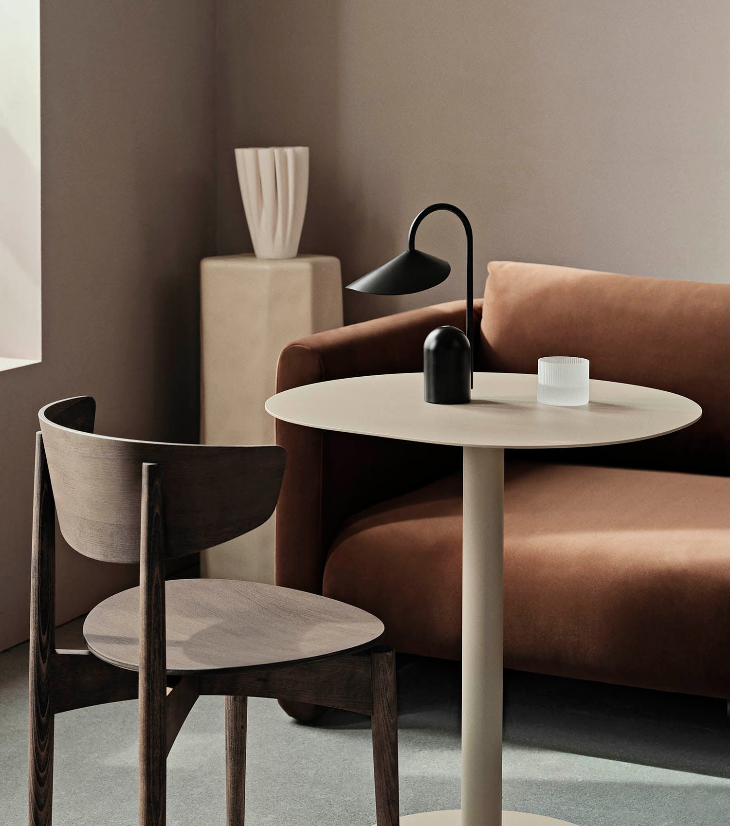 Ferm Living Arum Portable Lamp Black