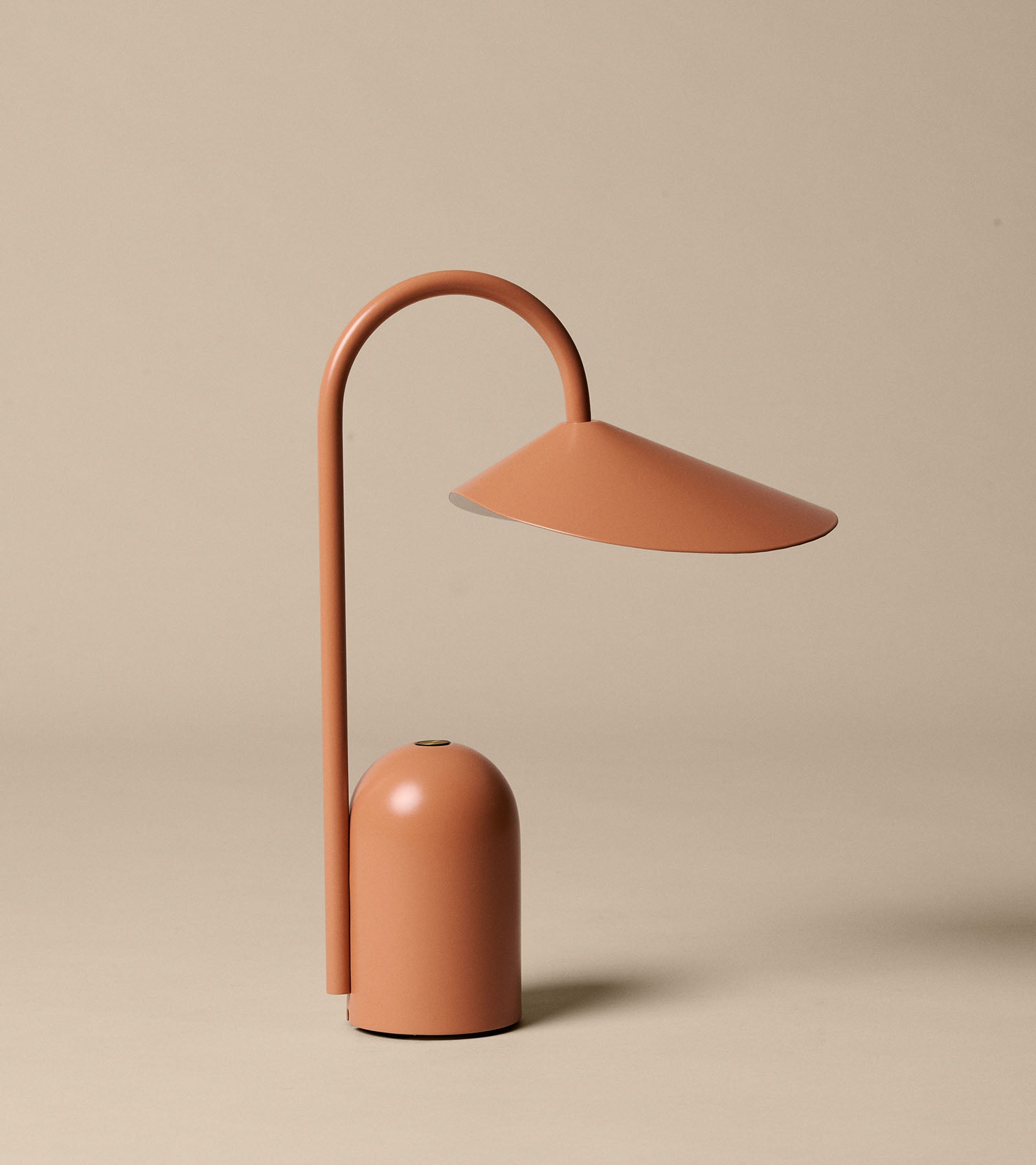 Ferm Living Arum Portable Lamp Sienna