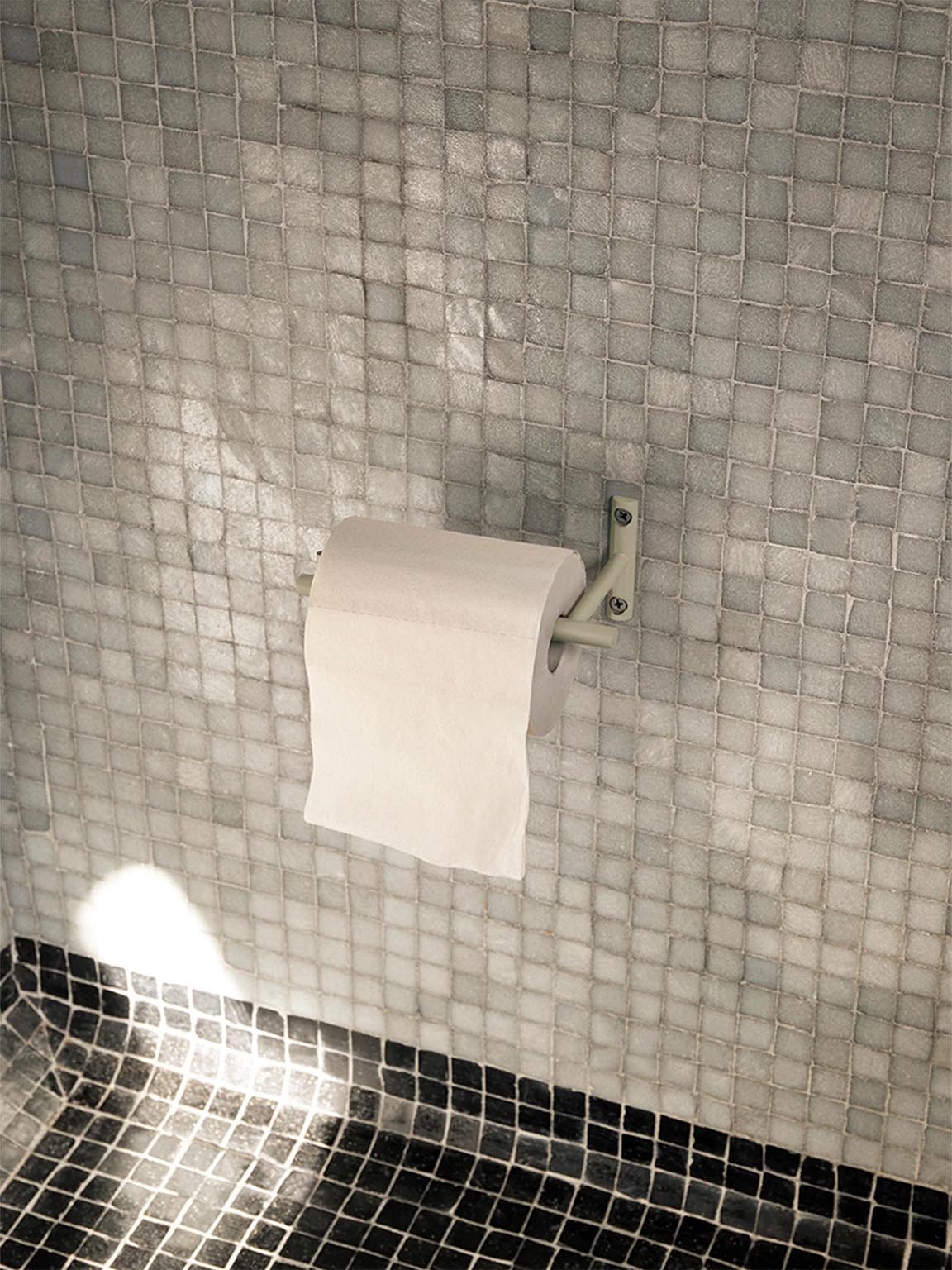 Ferm Living Dora Toilet Paper Holder Cashmere