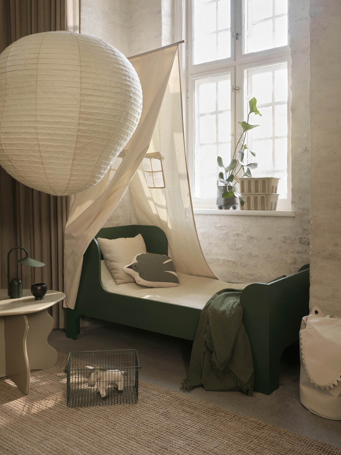 Ferm Living Sill Junior Bed Verdant Green