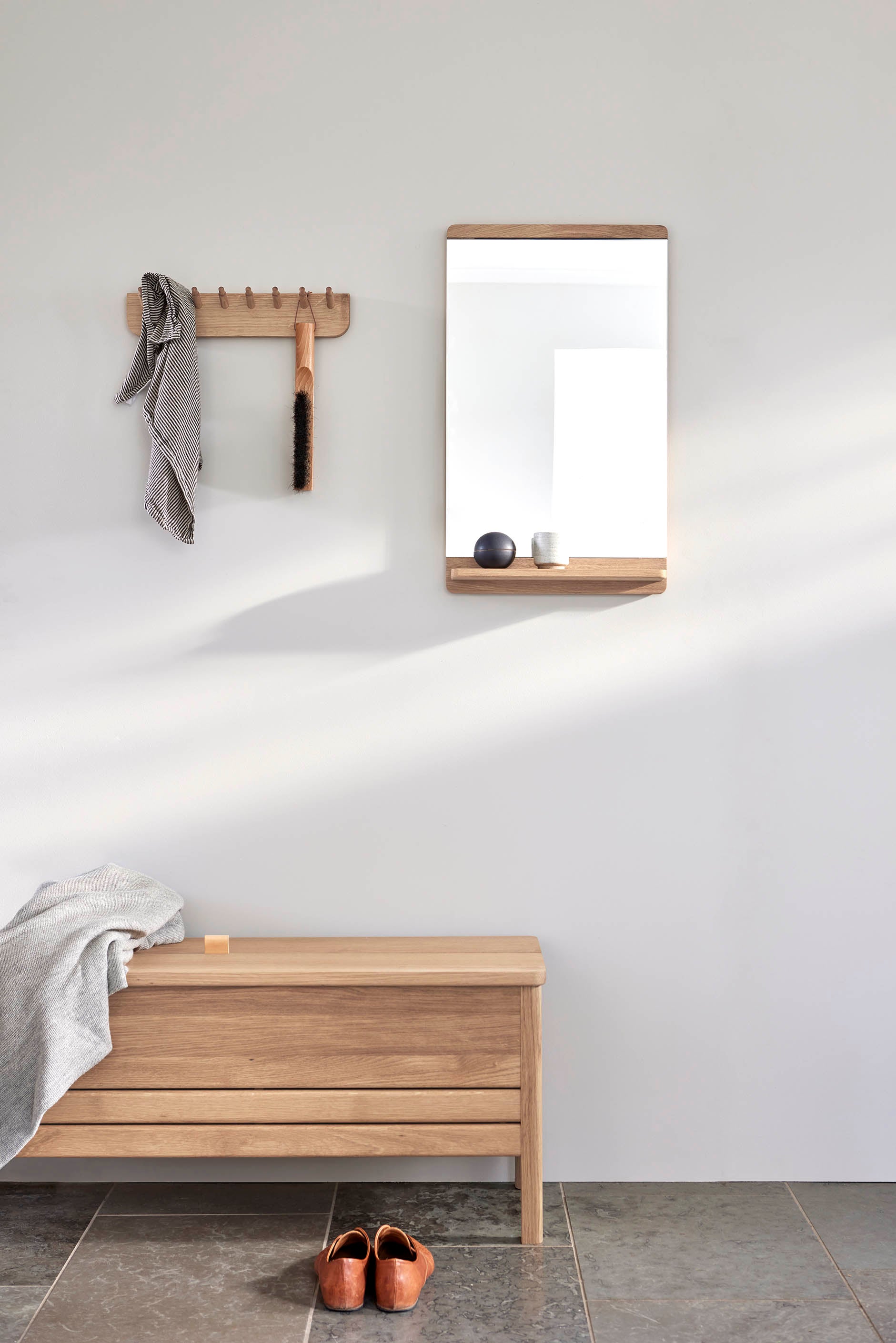 Form & Refine Echo Coat Rack 40cm White Oak