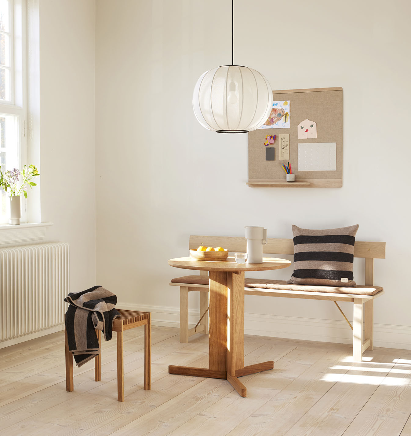 Form & Refine Rim Pinboard