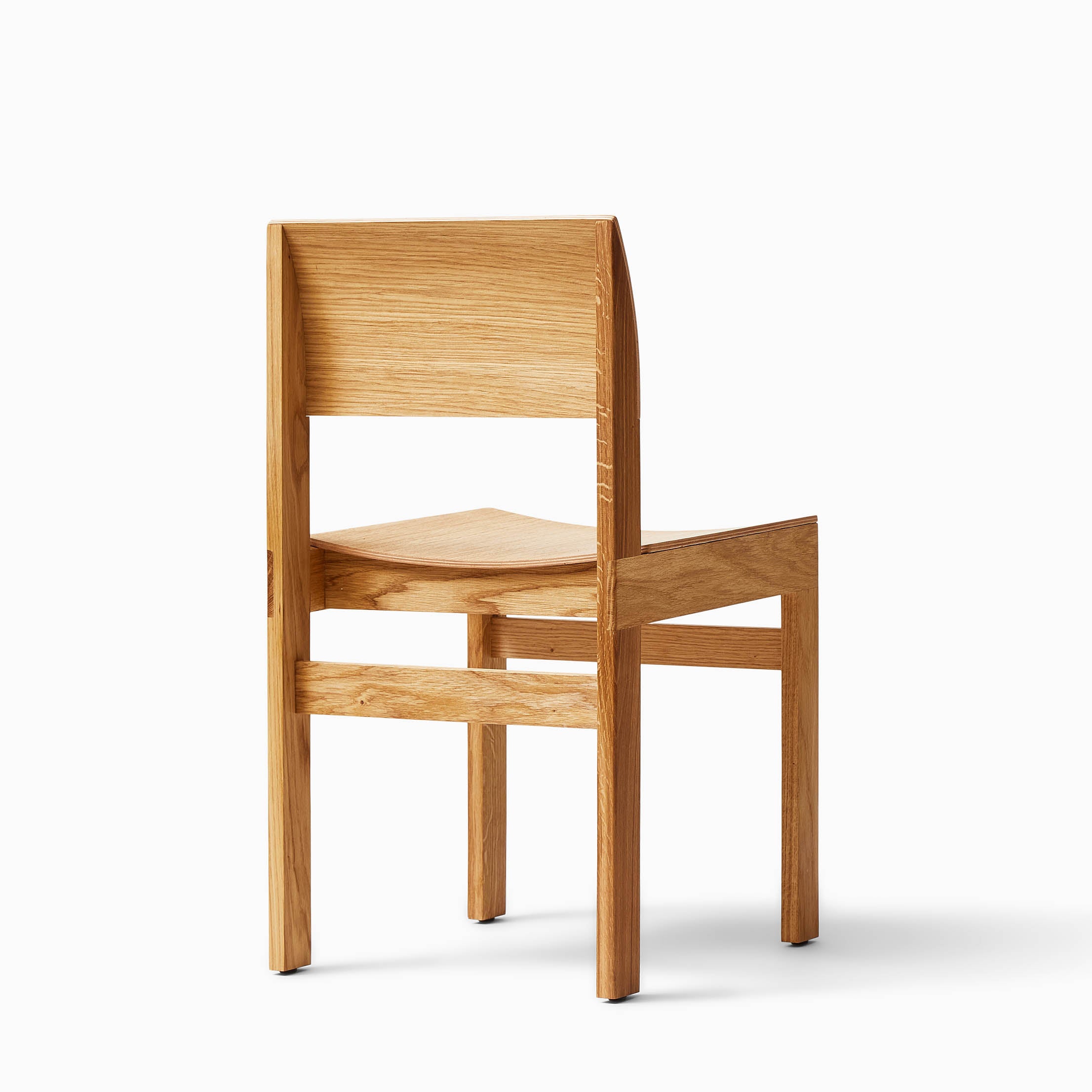 Form & Refine Sonder Chair Oak 