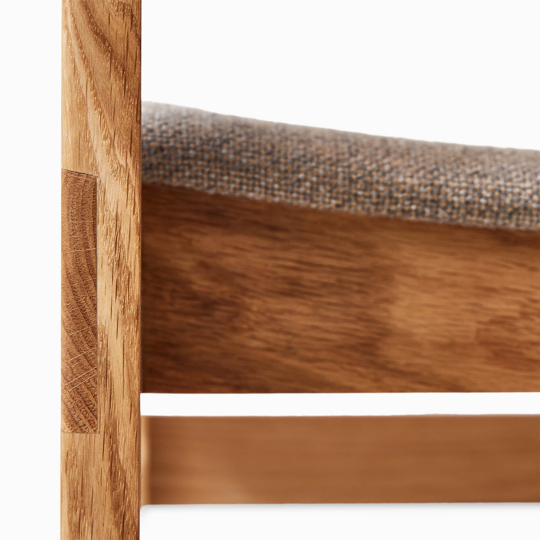 Form & Refine Sonder Chair Oak Hallingdal