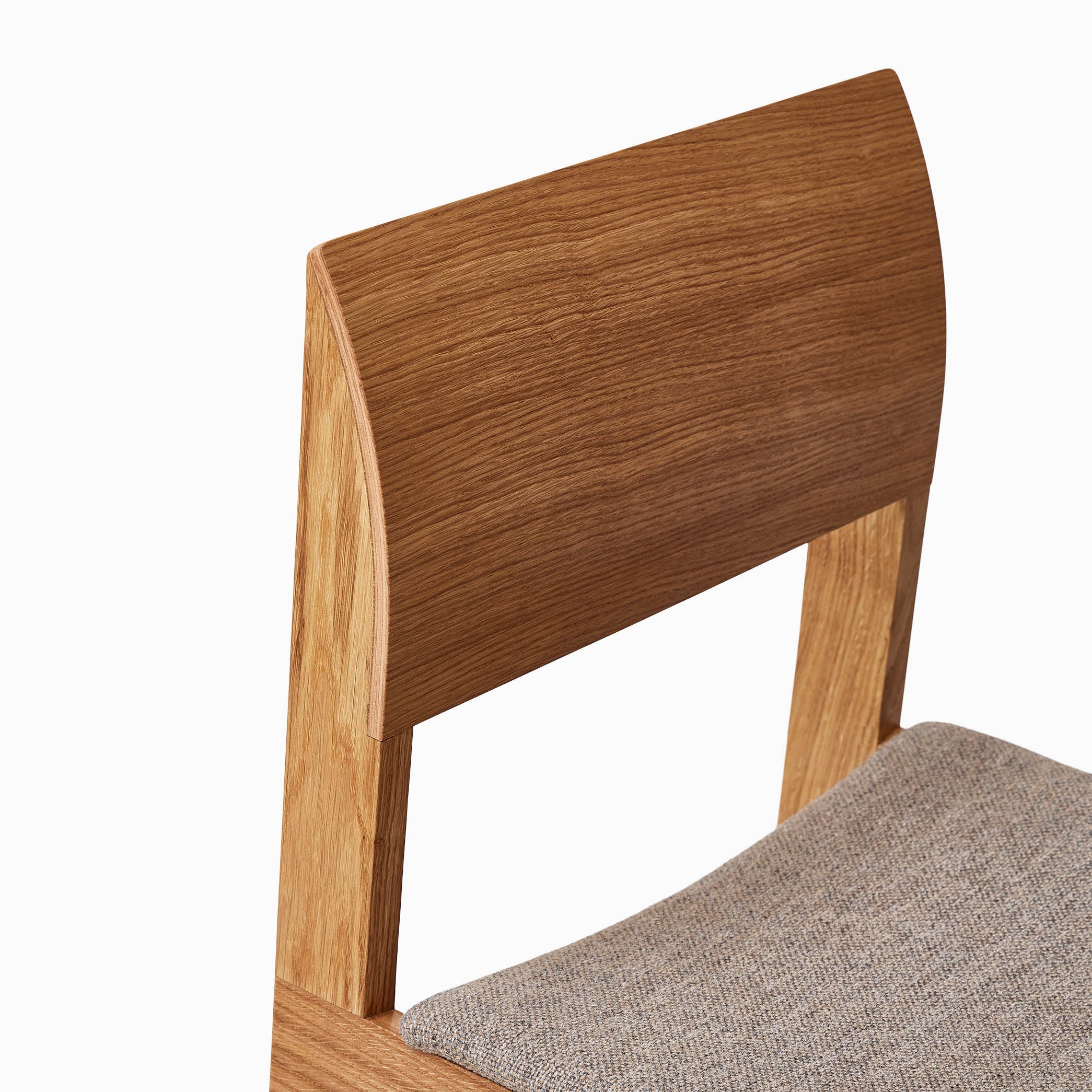 Form & Refine Sonder Chair Oak Hallingdal