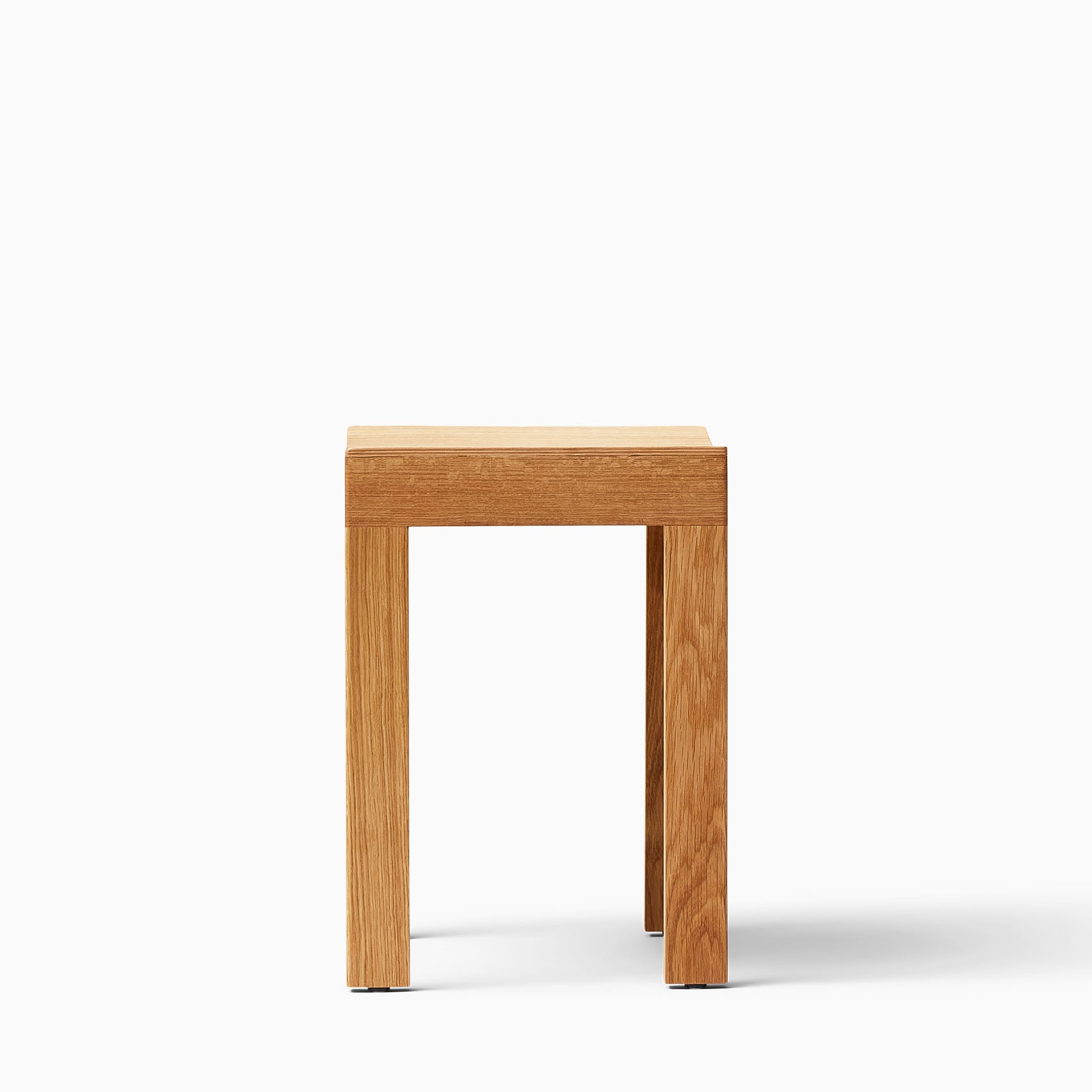 Form & Refine Sonder Stool