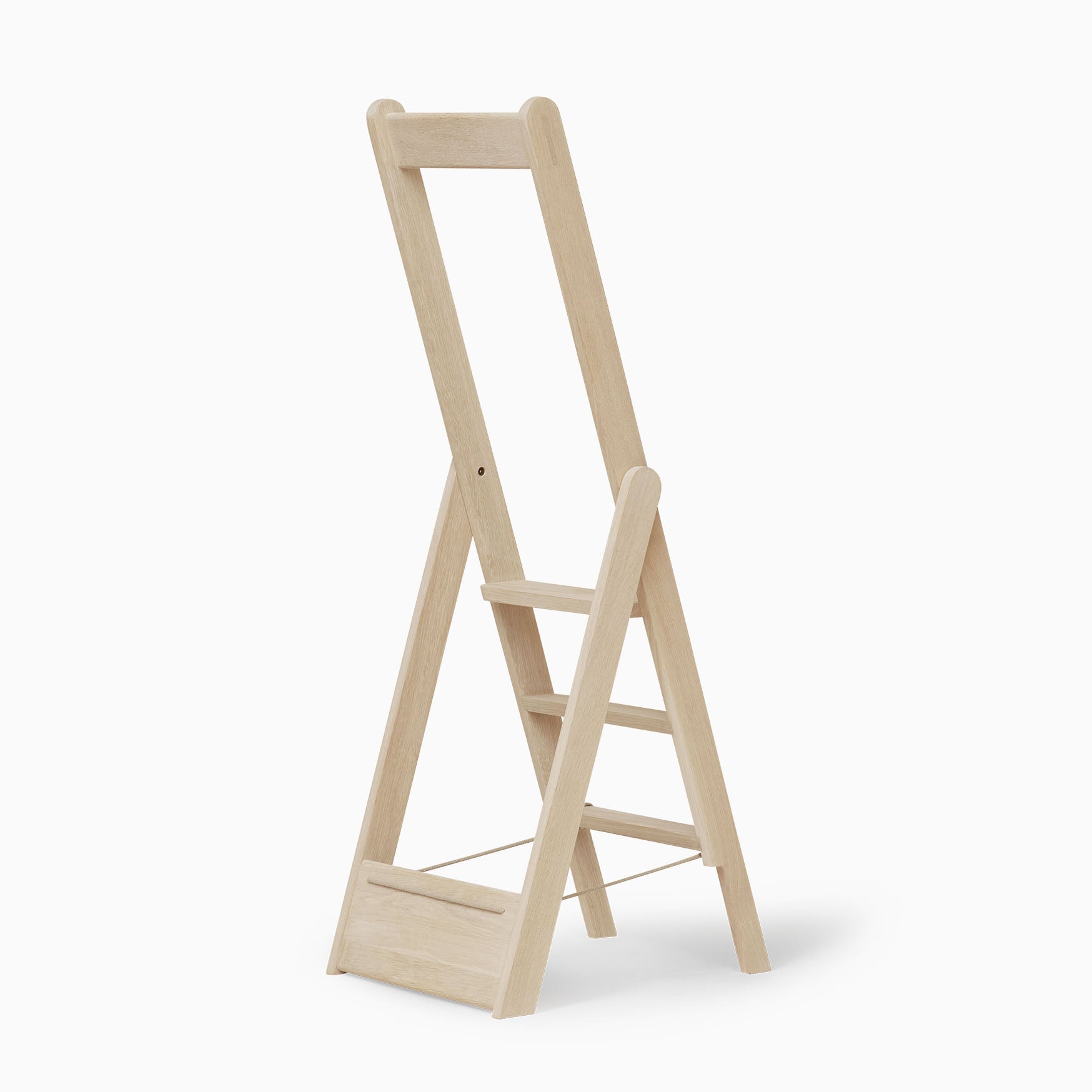 Form and Refine Step by Step Ladder White Oak