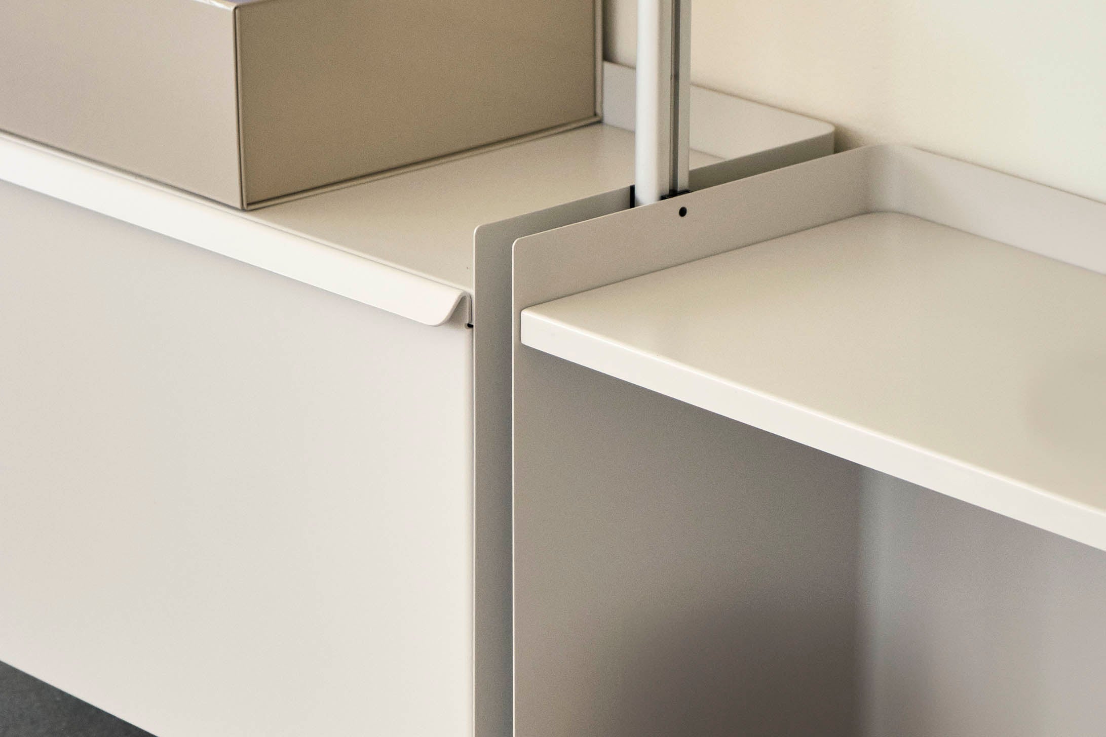 HAY Pier System 133 White Steel with Clear Aluminum Profile