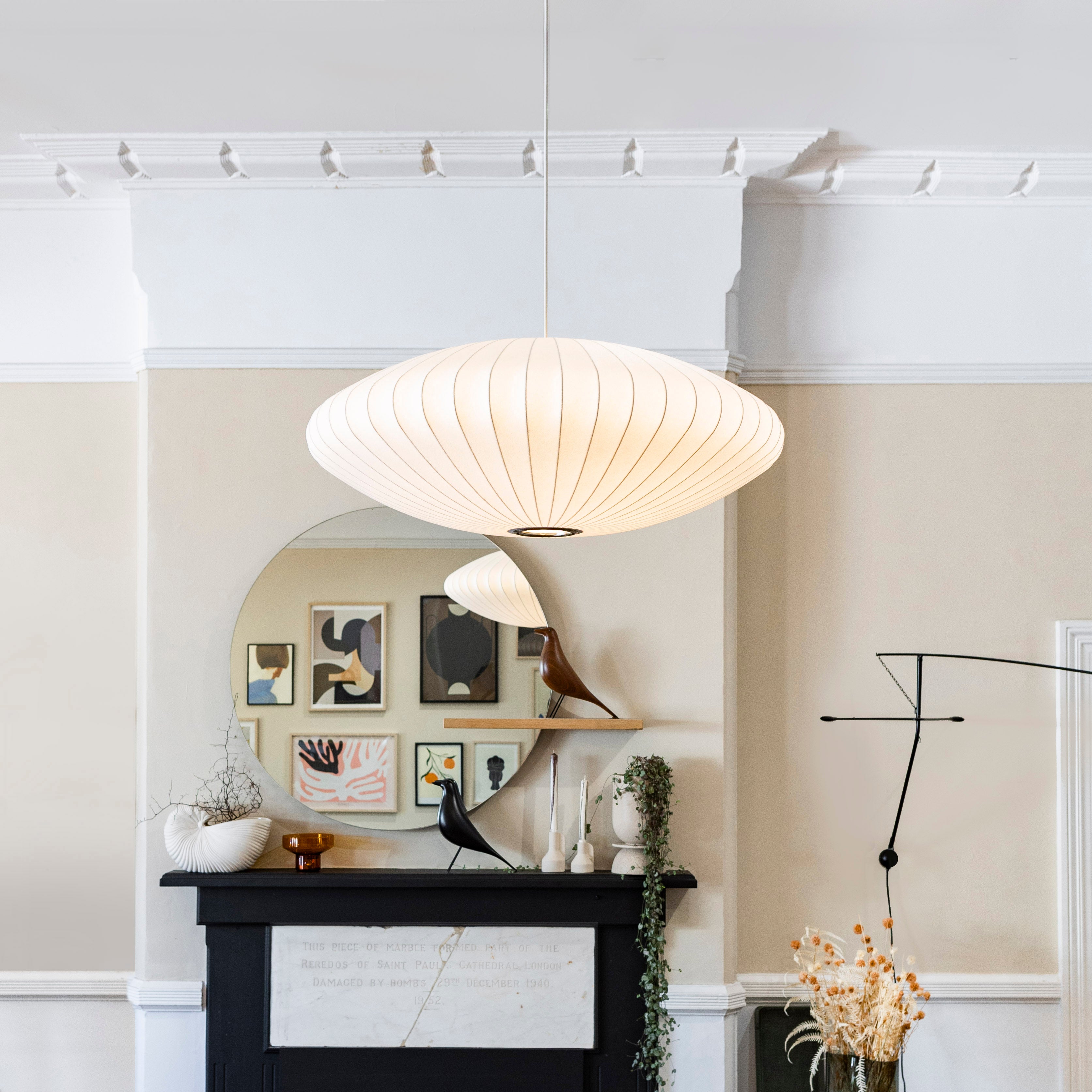 ロイヤルファニチャー　ハーマンミラー NELSON CIGAR LOTUS FLOOR M フロアスタンド フットスイッチ付 ランプ別売 ホワイト　BCIGARLOTUSFLOOR-M-F ネルソンバブルランプ - シガーペンダント｜ハーマンミラーストア