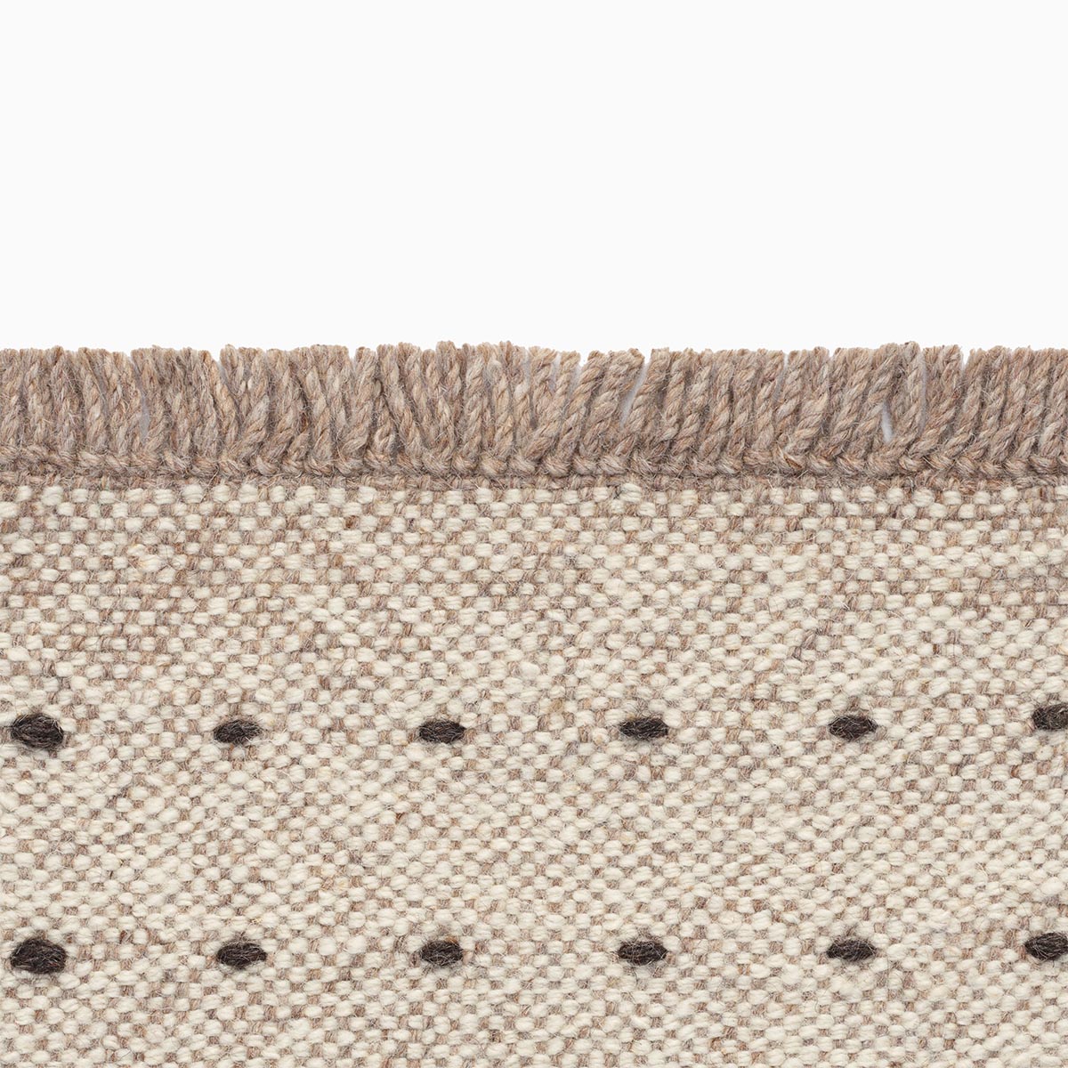 Kvadrat Yield Dot With Fringe 0115