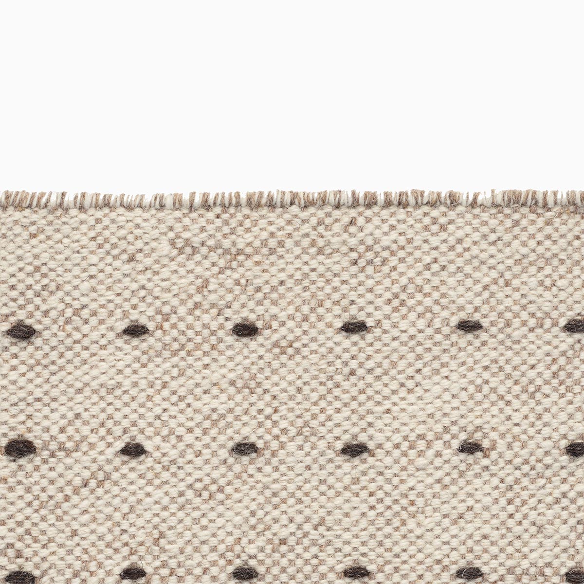 Kvadrat Yield Without Fringe 0115