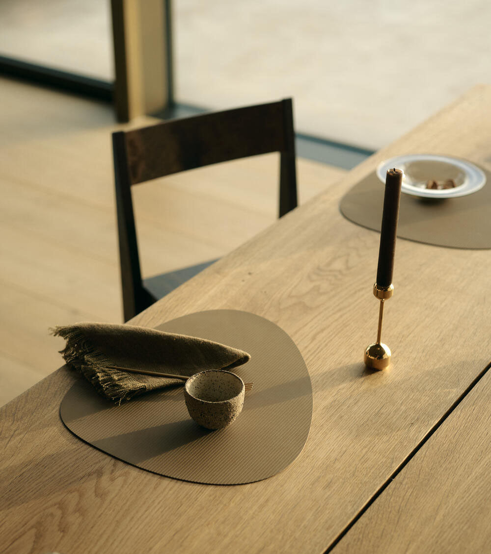 LIND DNA Curve Table Mat Corduroy Army Green