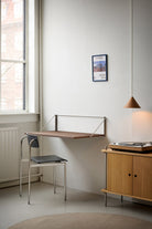 MOEBE Offset Chair