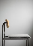 MOEBE Offset Chair