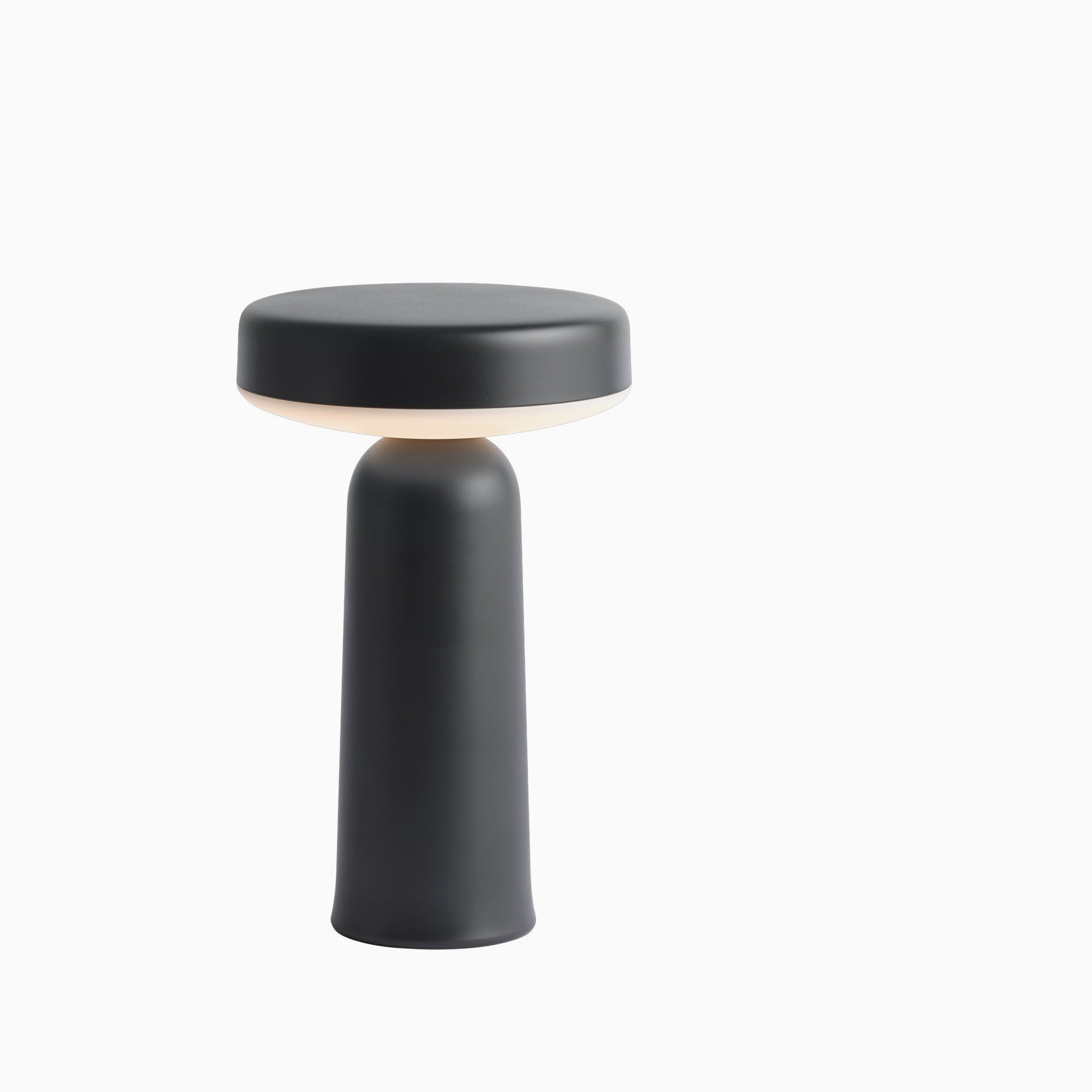 Muuto Ease Portable Lamp Black