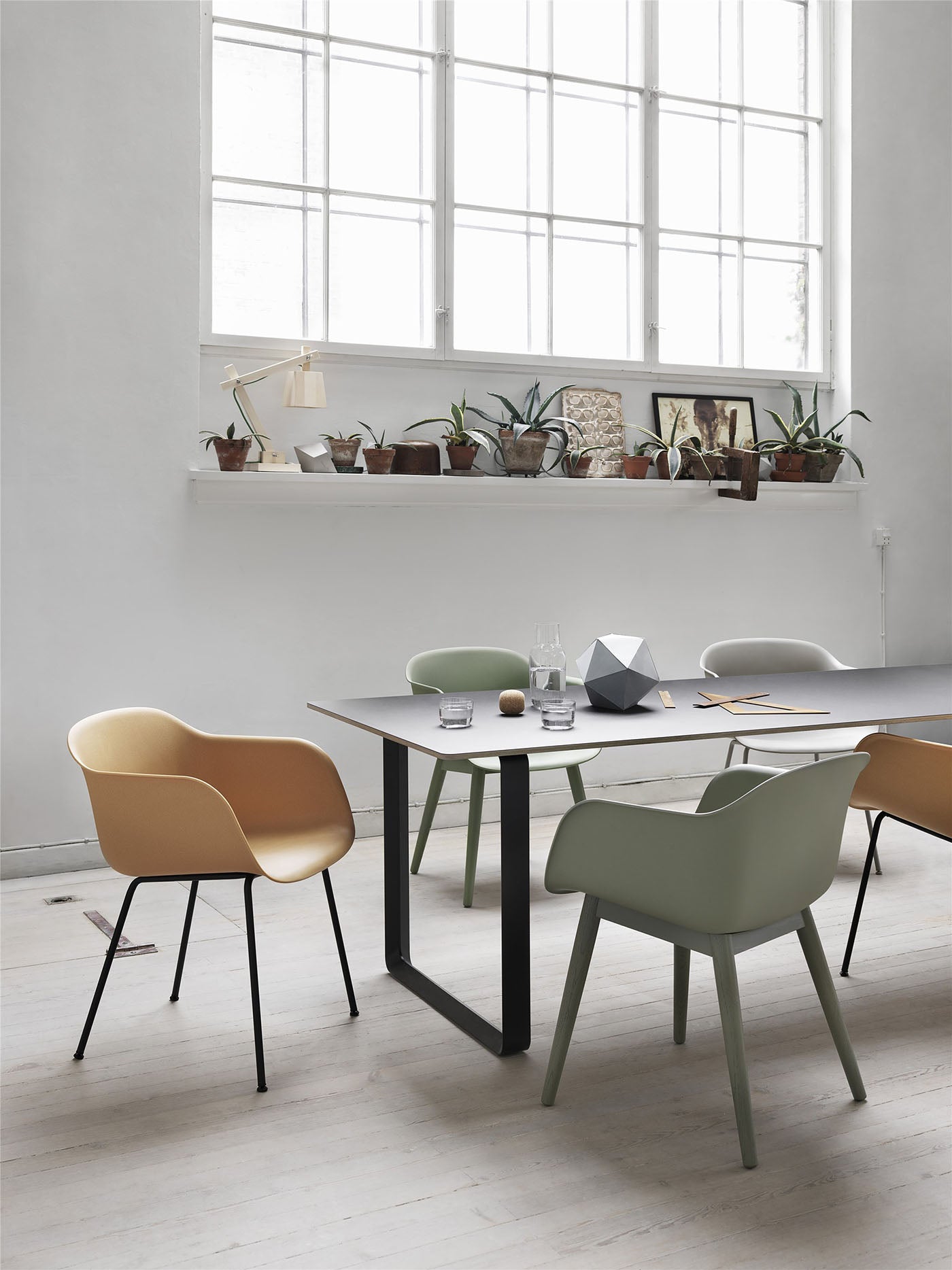 Muuto Fiber Armchair