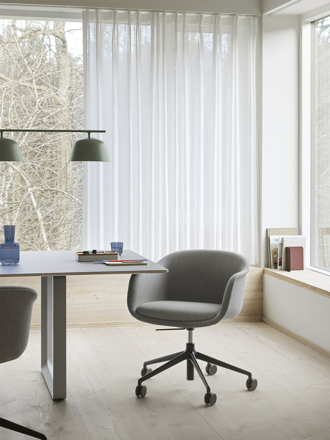 Muuto fiber chair swivel base on sale