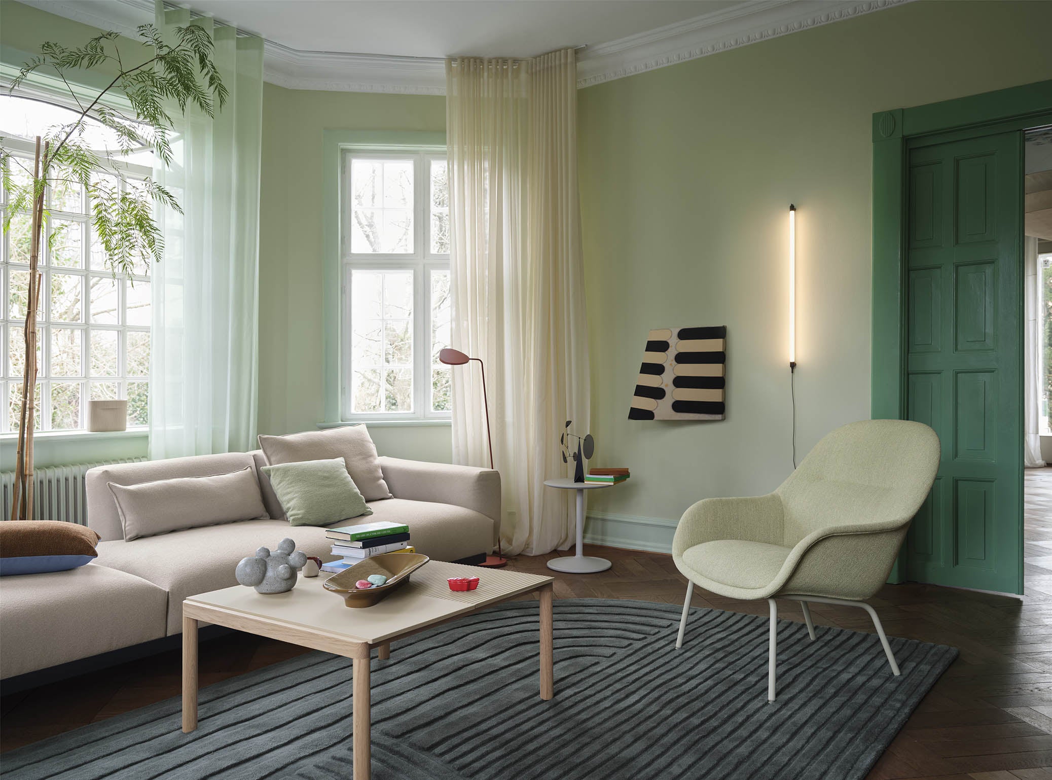 Muuto Fiber Lounge Armchair Tube Base