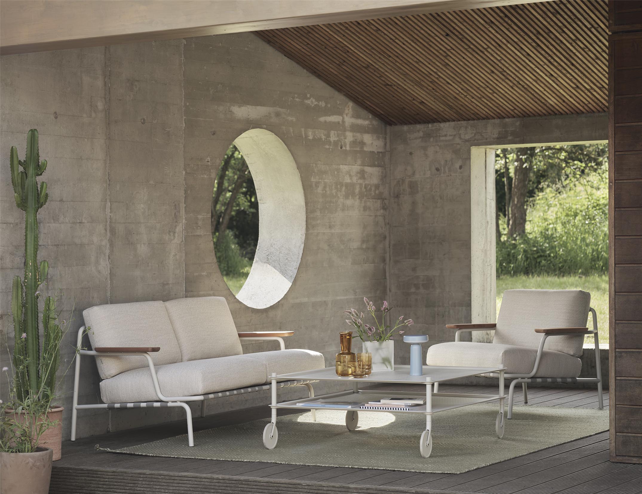 Muuto Flow Coffee Table 