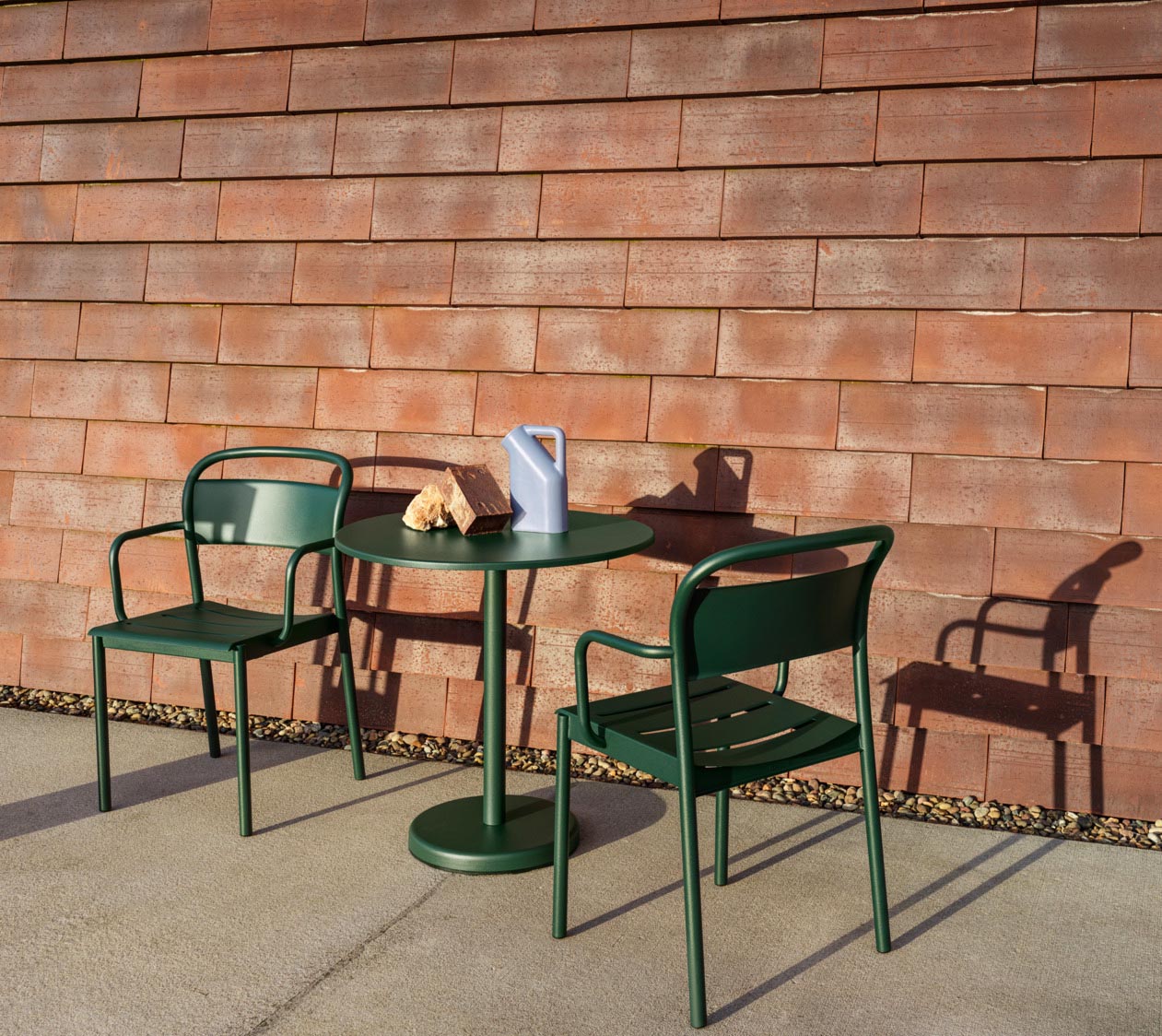 Muuto Linear Steel Armchair Dark Green