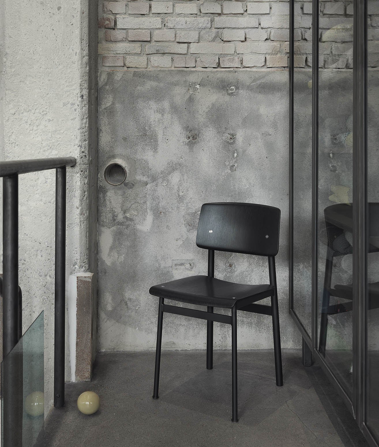 Muuto Loft Chair