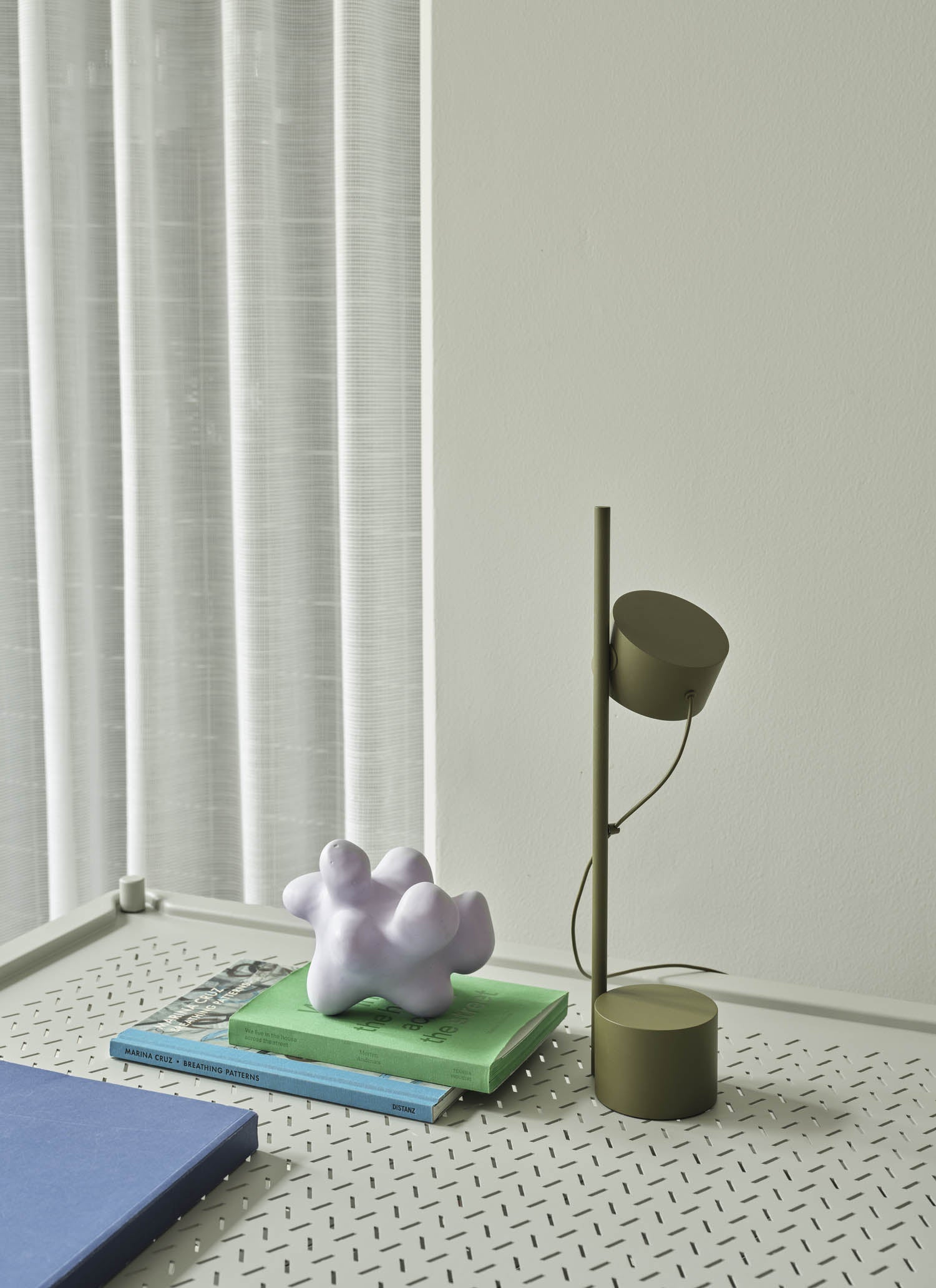 Muuto Post Table Lamp brown Green