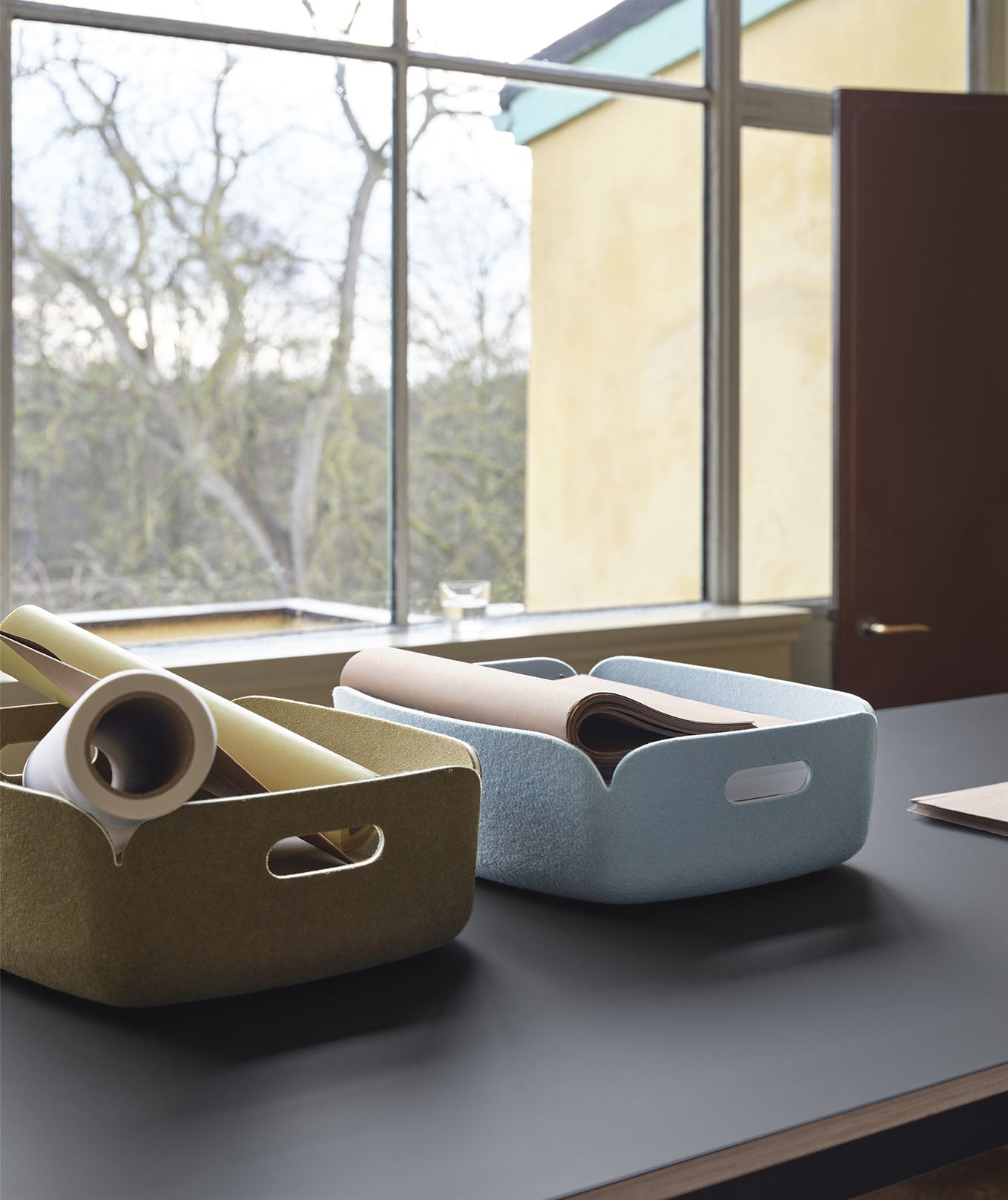 Muuto Restore Tray Brown Green