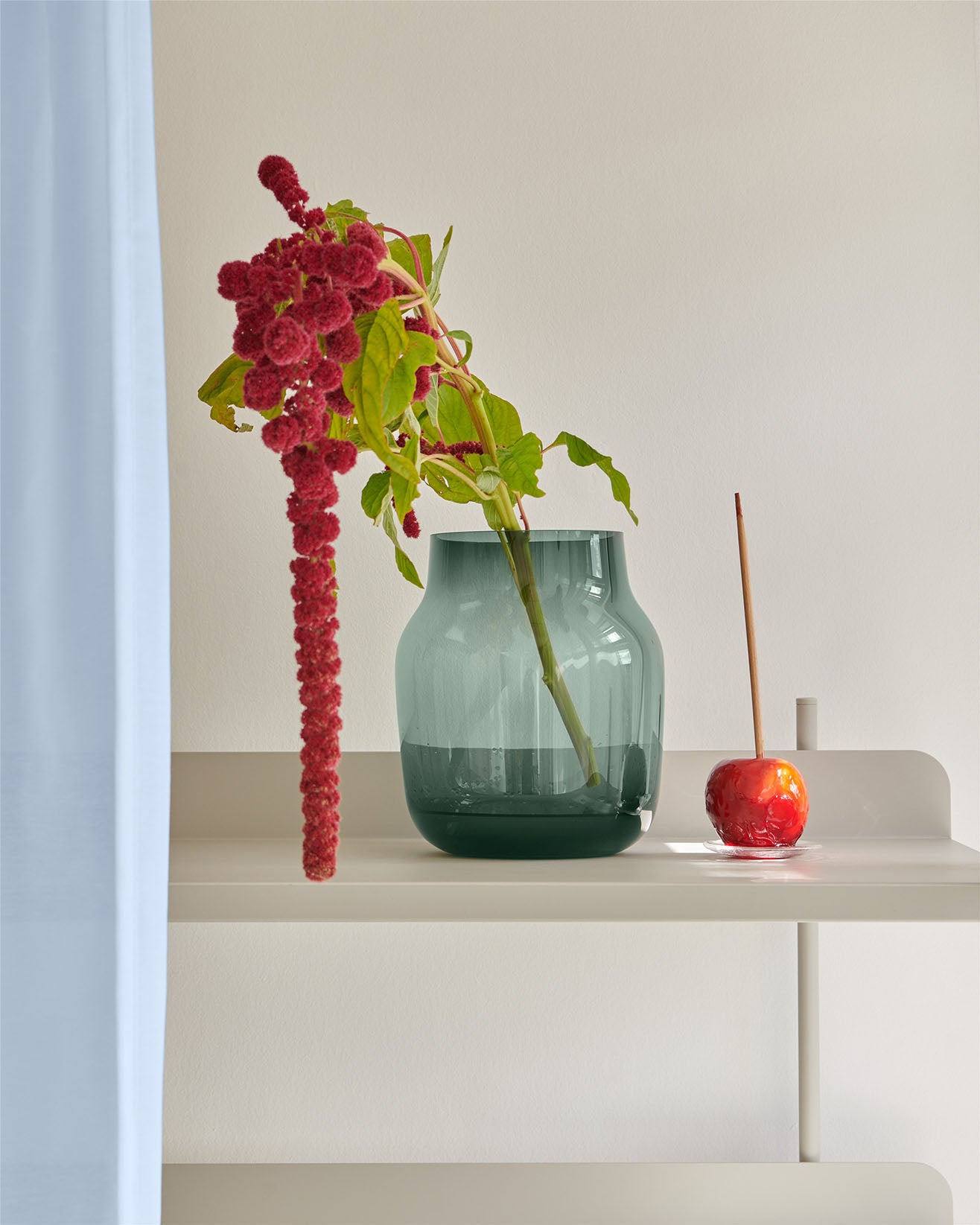 Muuto Silent Vase 20cm Dark Green