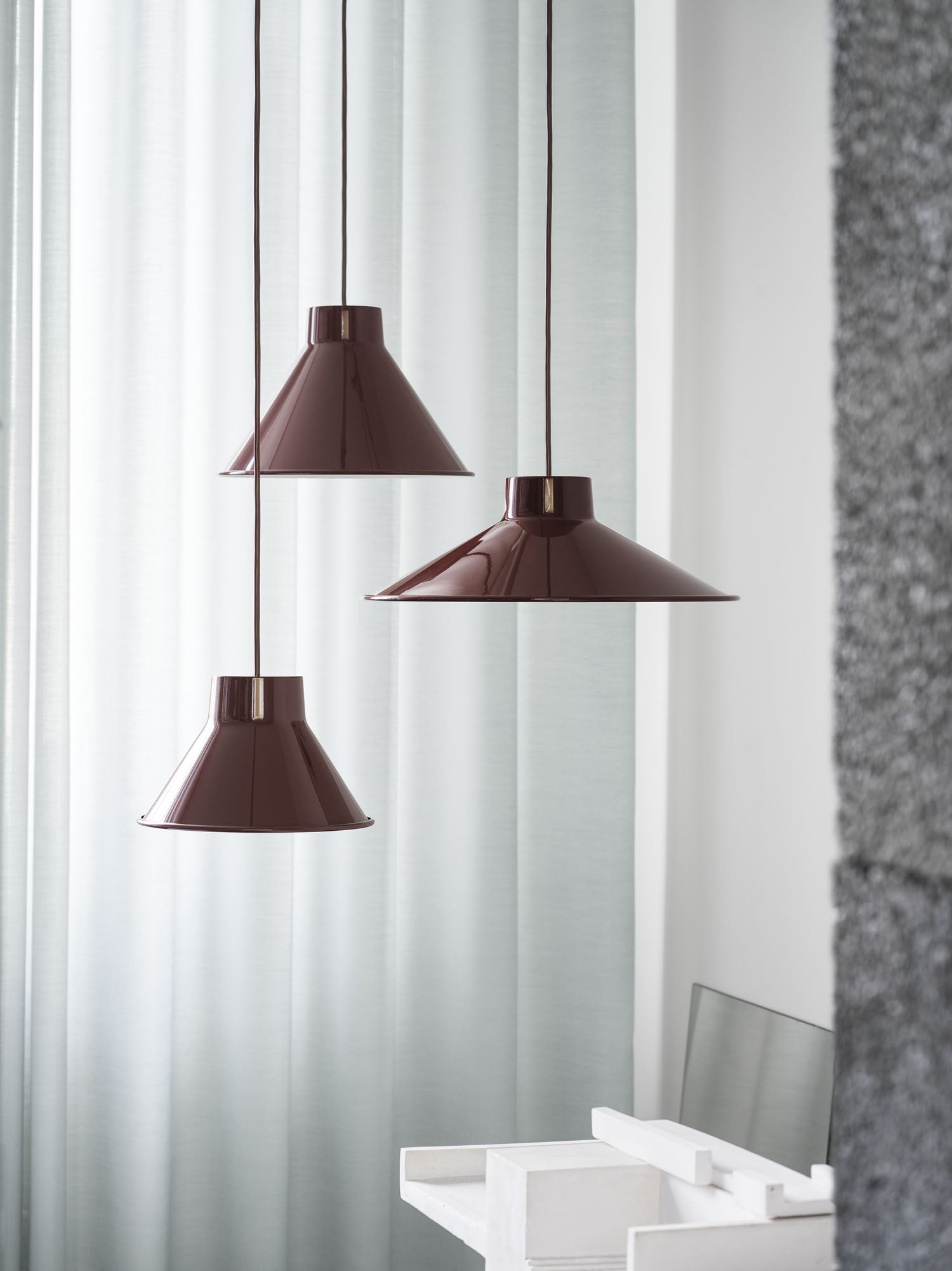Muuto Top Pendant Deep Red