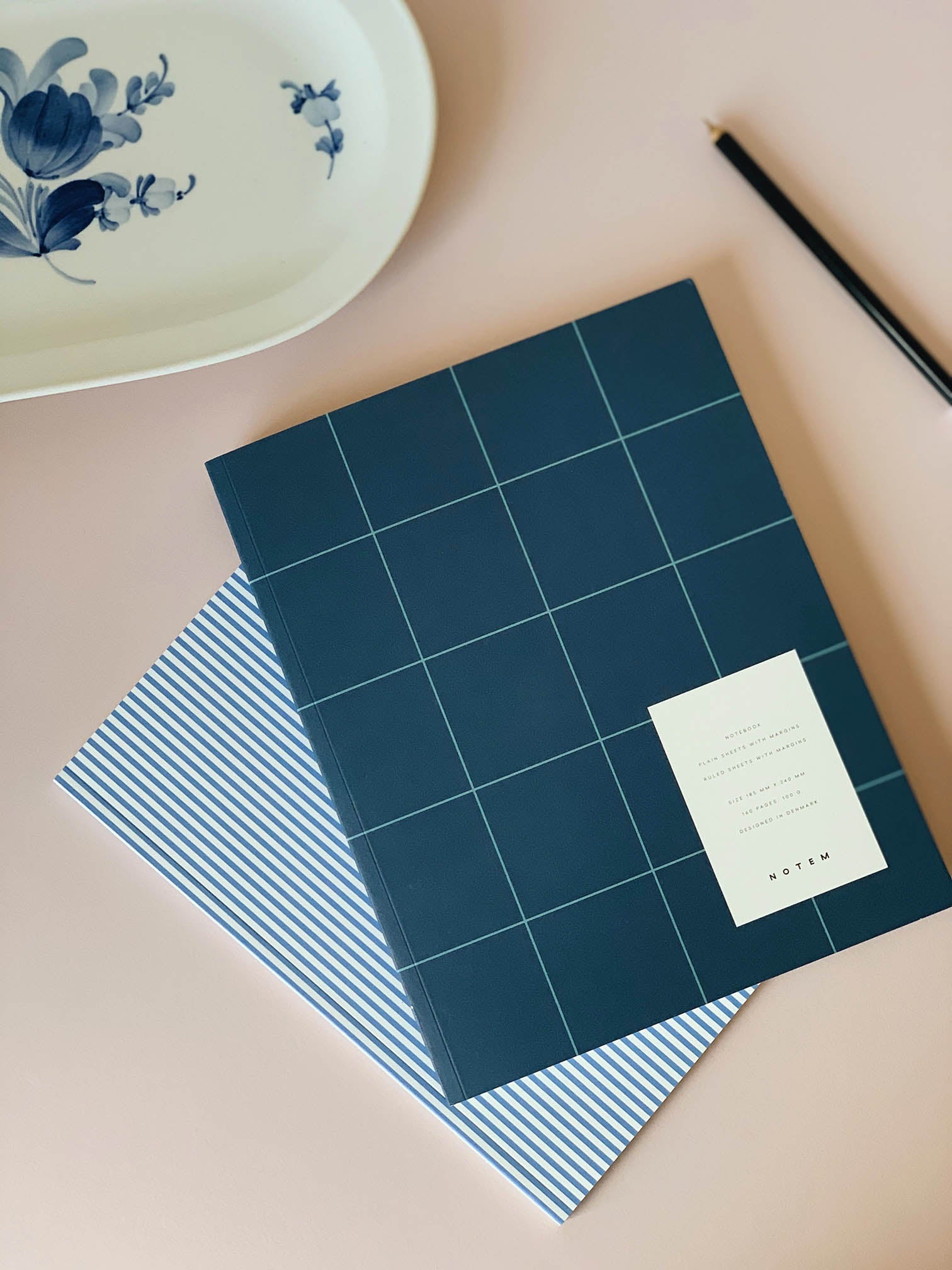 Notem UMA Flat Lay Notebook Large Dark Blue
