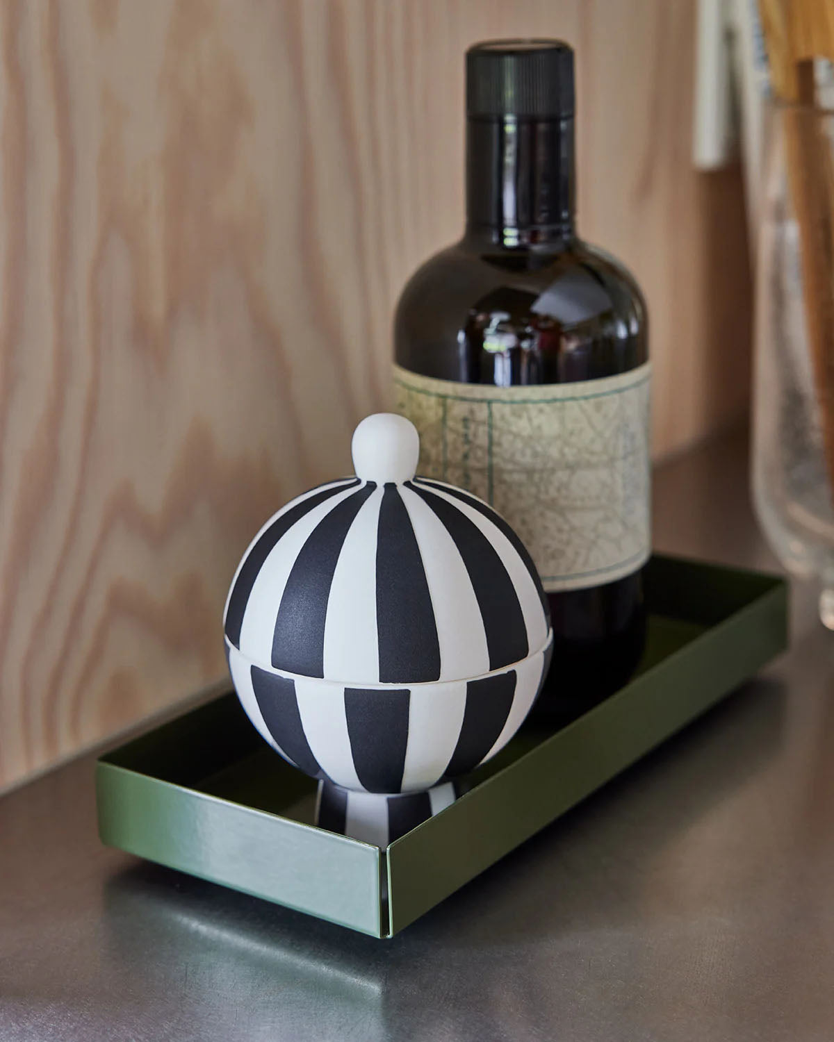 OYOY Bakku Tray Small - Olive