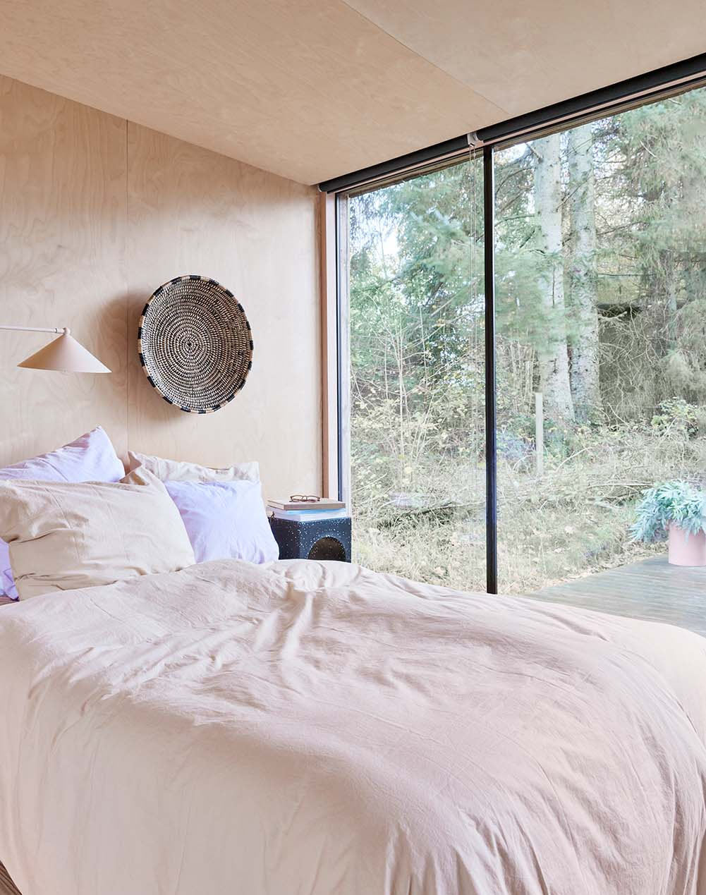 OYOY Siltaa Recylced Stool Black