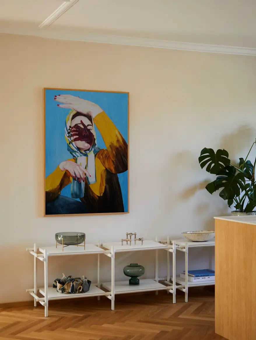 Paper Collective Lolita Pelegrime - Madam E