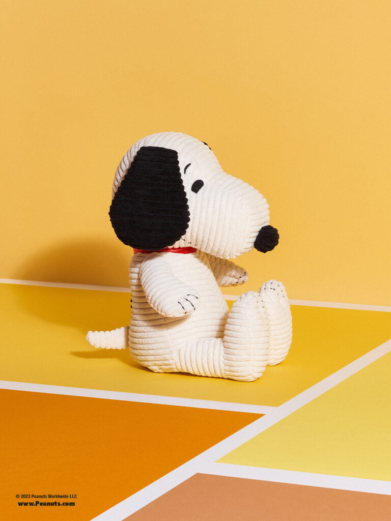 Peanuts Snoopy Sitting Corduroy Cream 27cm