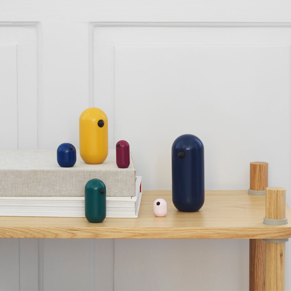 Normann Copenhagen Little Bird 5cm Oak Magenta