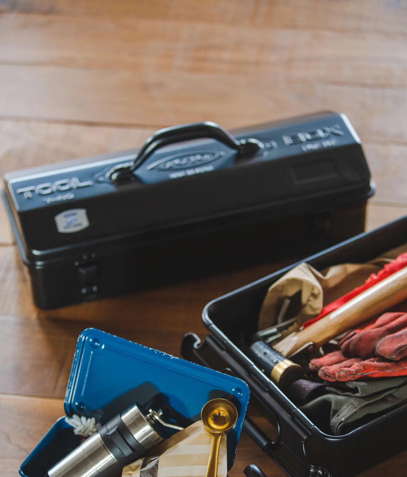 Toyo Steel Camber-top Toolbox Y-410 Black