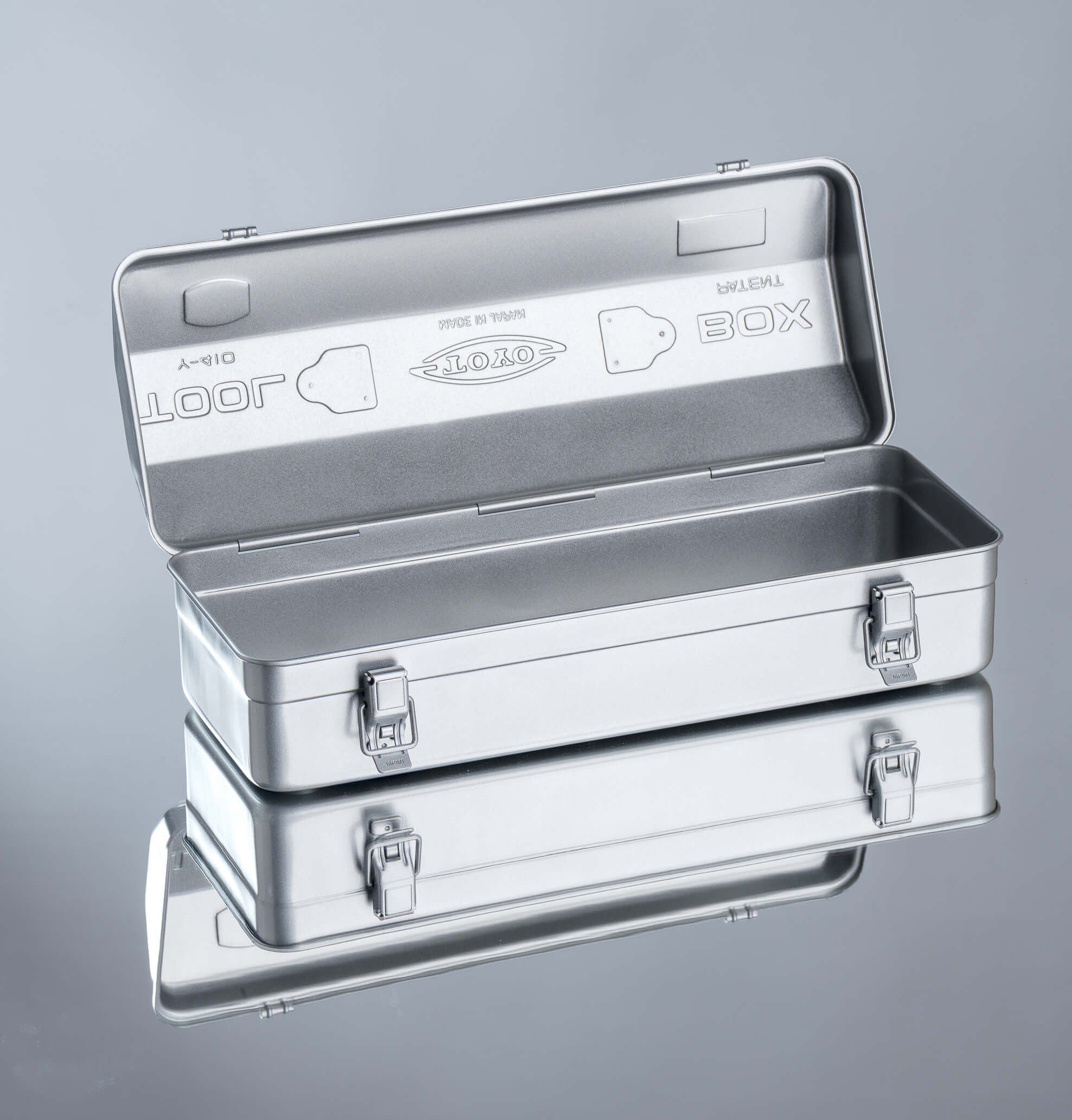 Toyo Steel Camber-top Toolbox Y-410 Silver