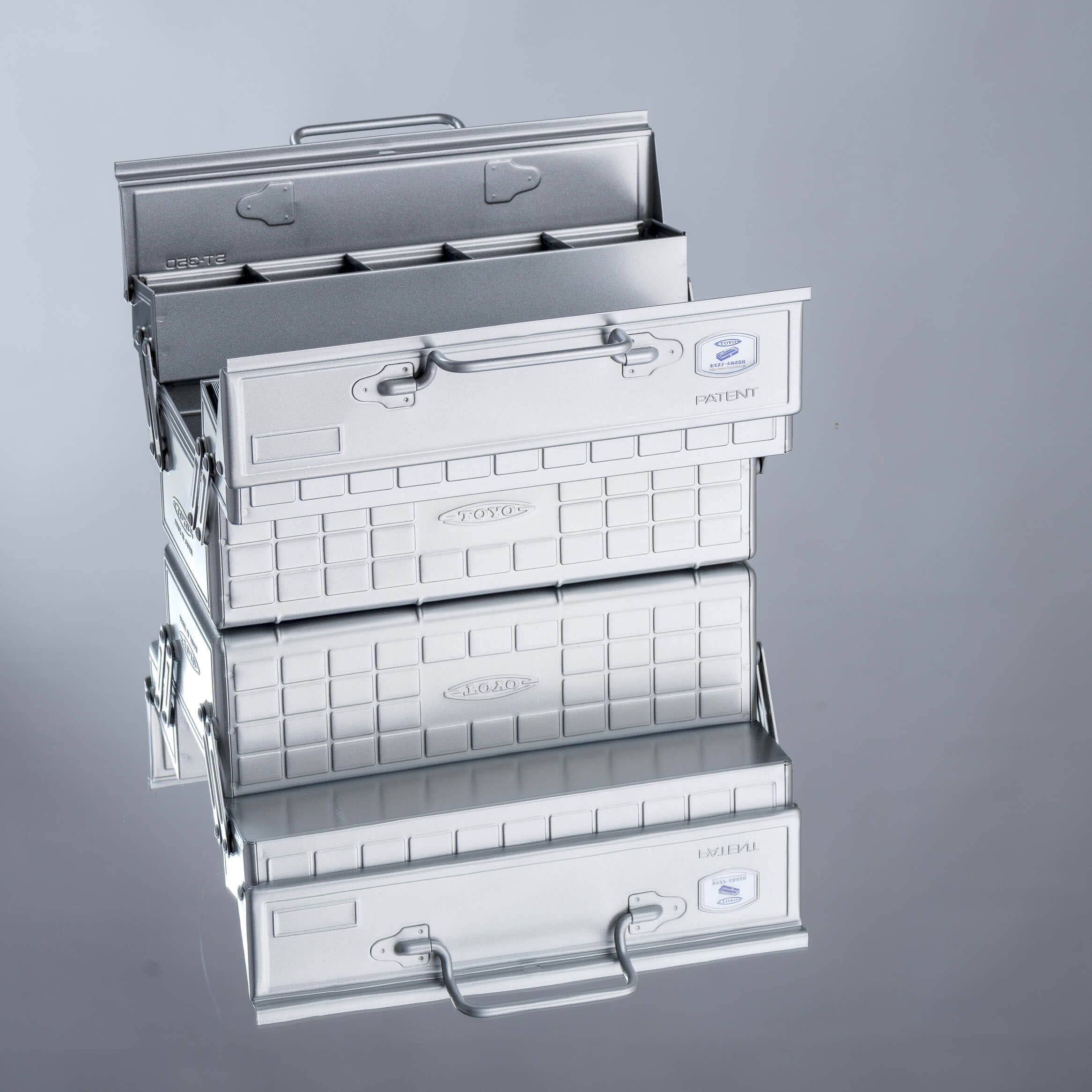 Toyo Steel Cantilever Toolbox ST-350 Silver