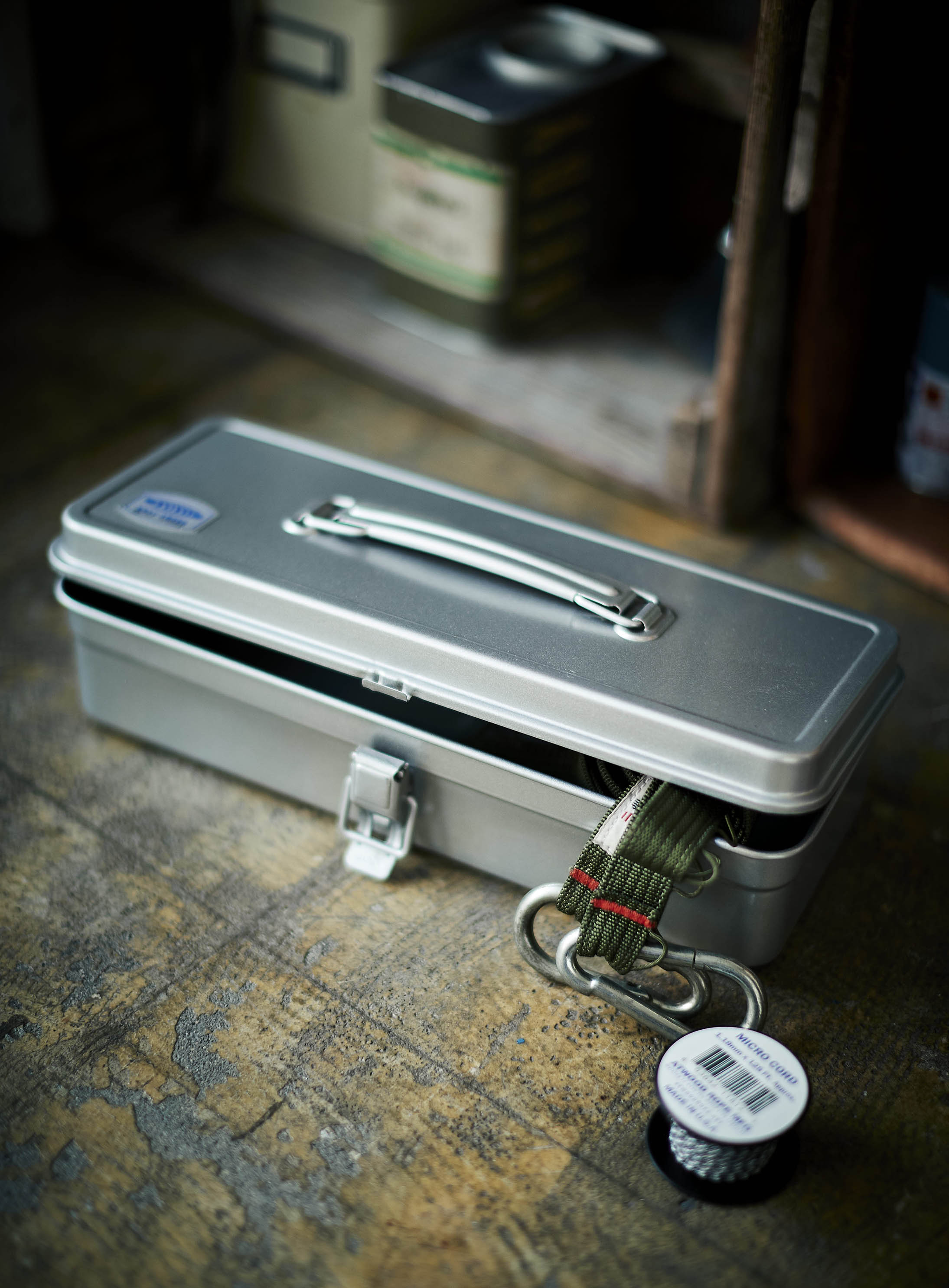 Toyo Steel Trunk Shape Toolbox Silver