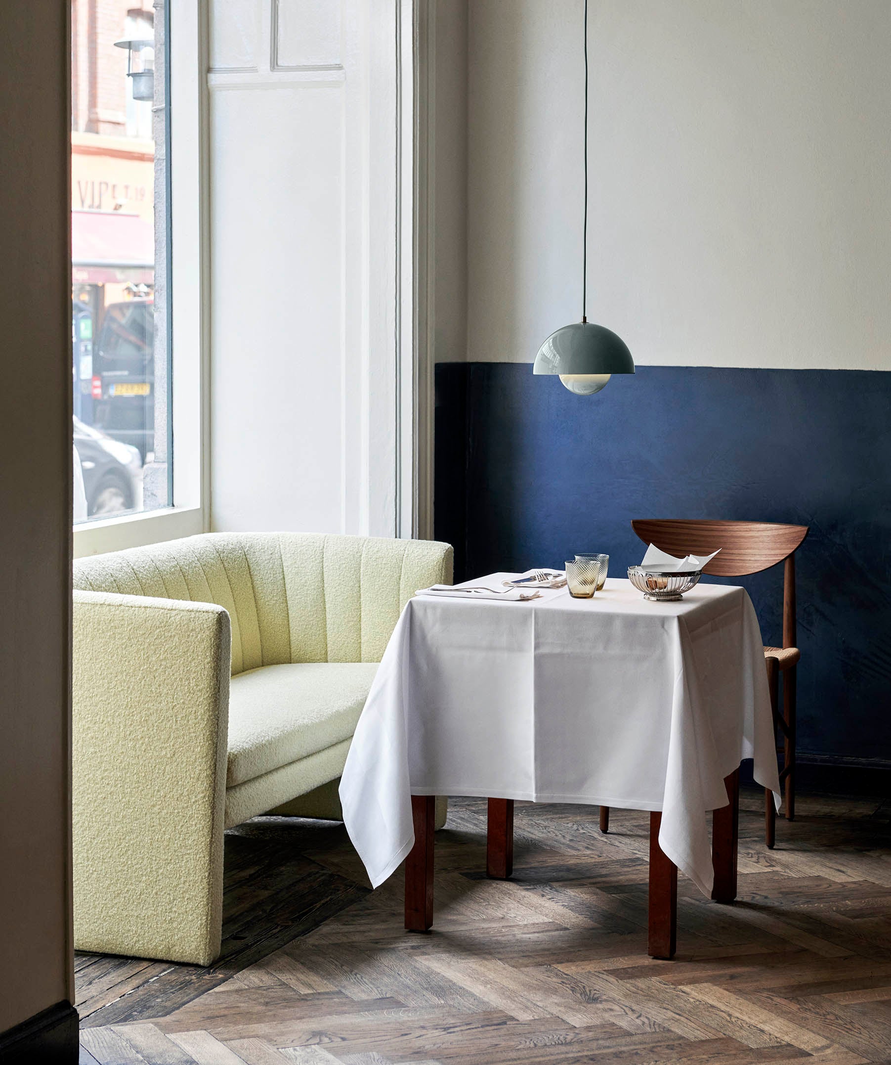 &Tradition Flowerpot Pendant VP1 Stone Blue