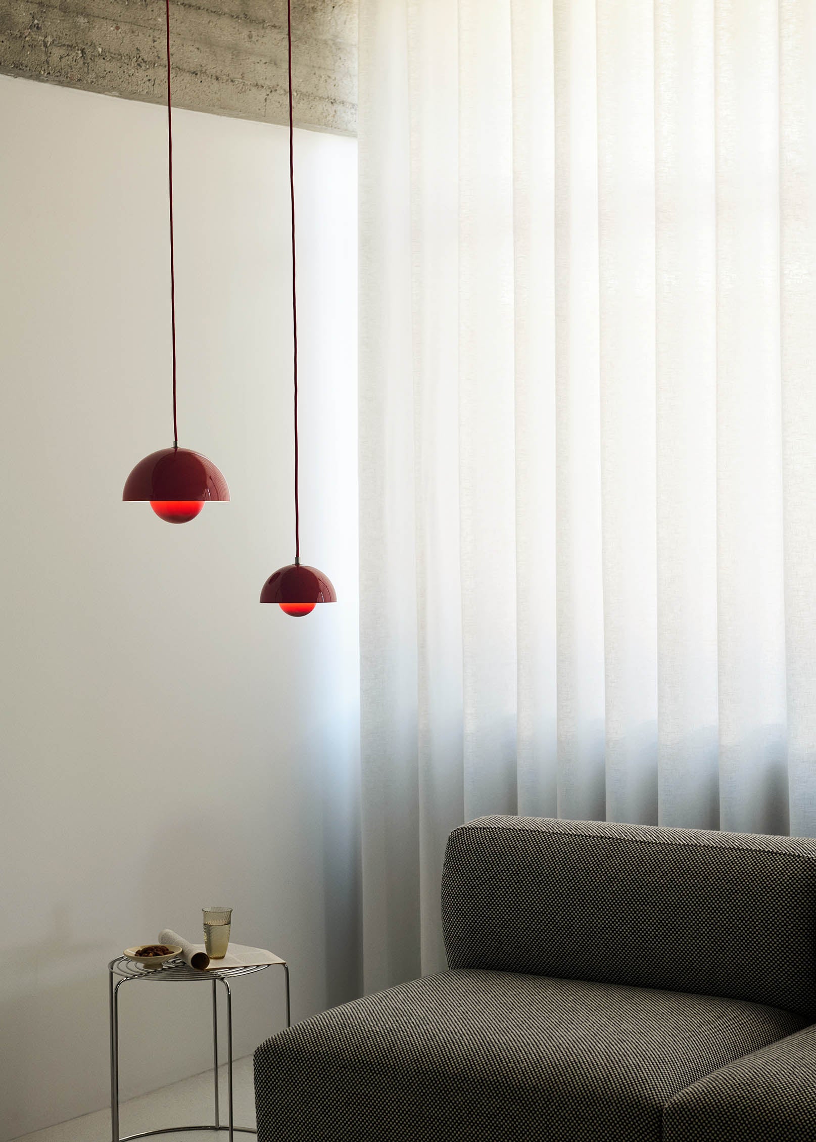 &Tradition Flowerpot Pendant VP1 Vermillion Red